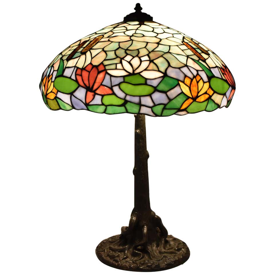 Tiffany Studios Lily Pad Table Lamp on Cattail Base at 1stDibs