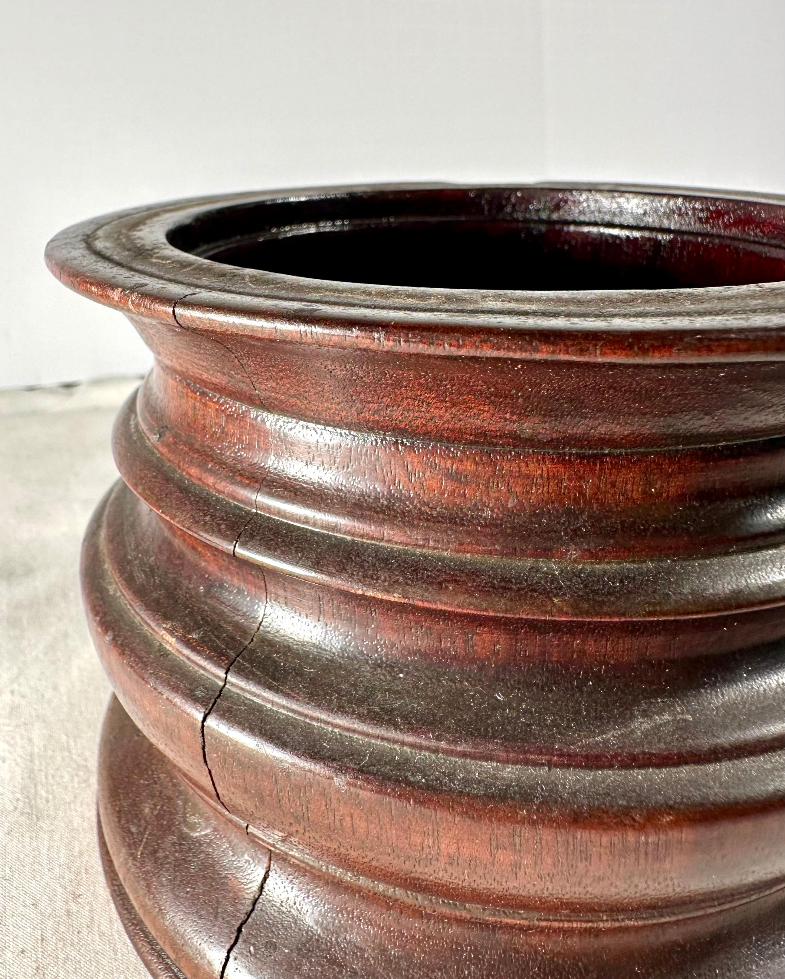 Antique Treen 19th Century Mahogany Tobacco Jar. 3