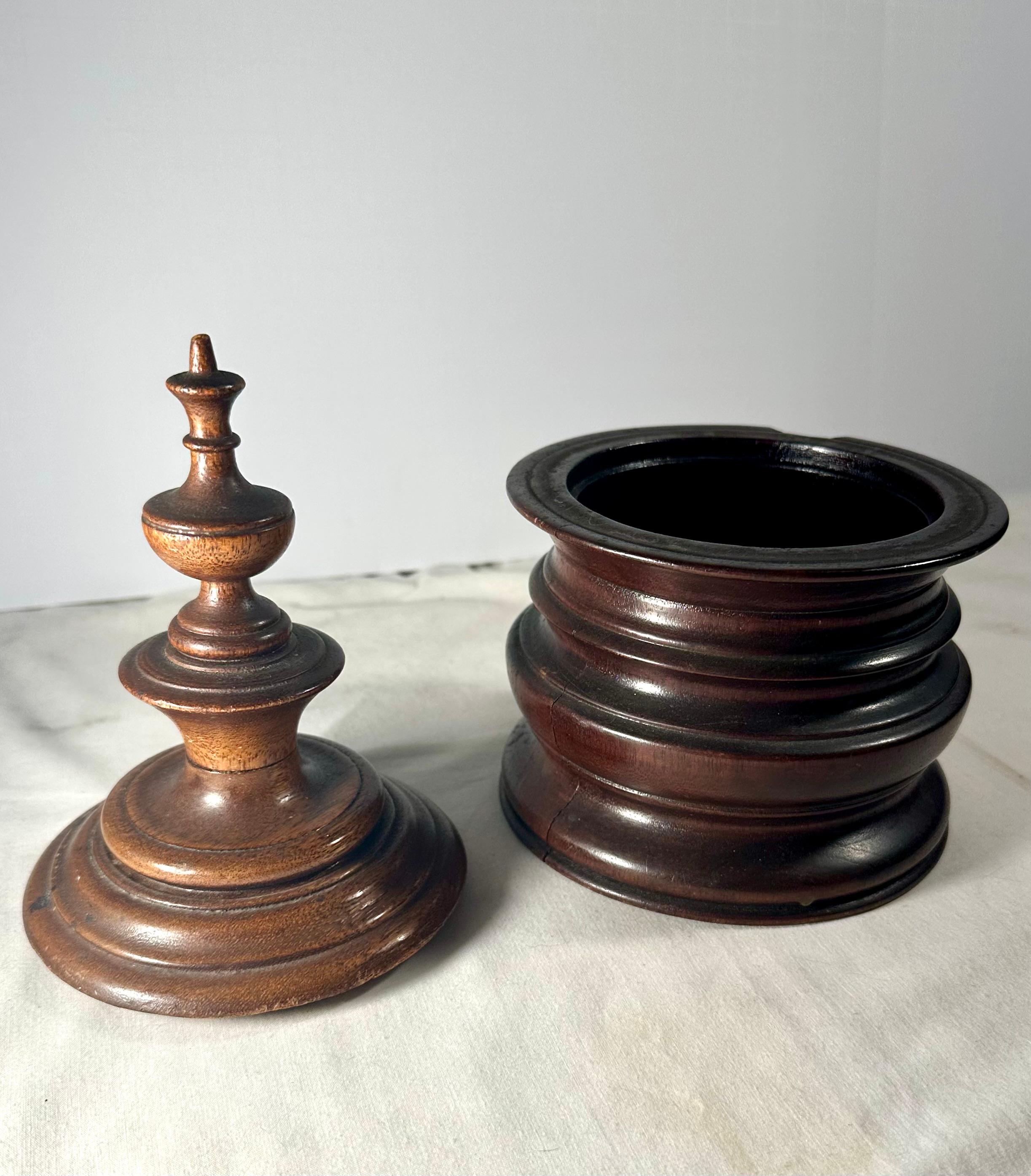 Antique Treen 19th Century Mahogany Tobacco Jar. 4