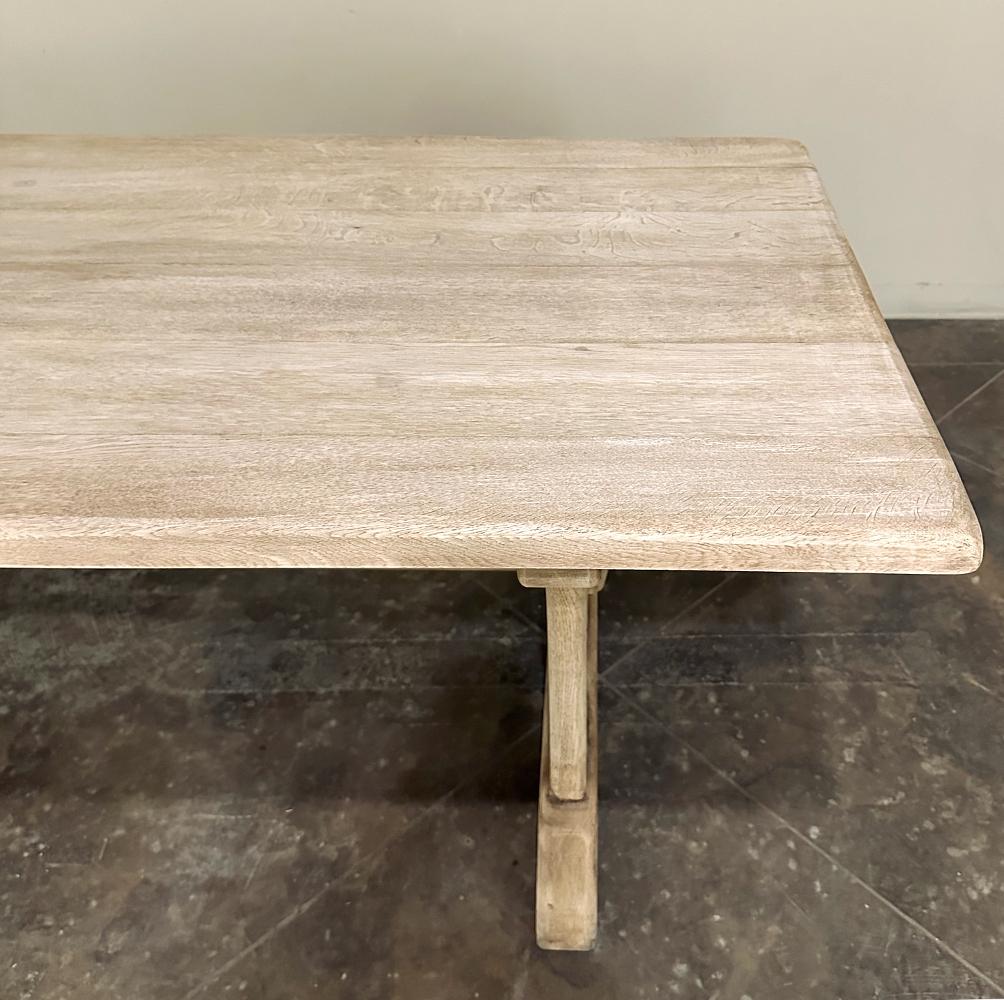 Antique Trestle Dining Table in Stripped Oak For Sale 4