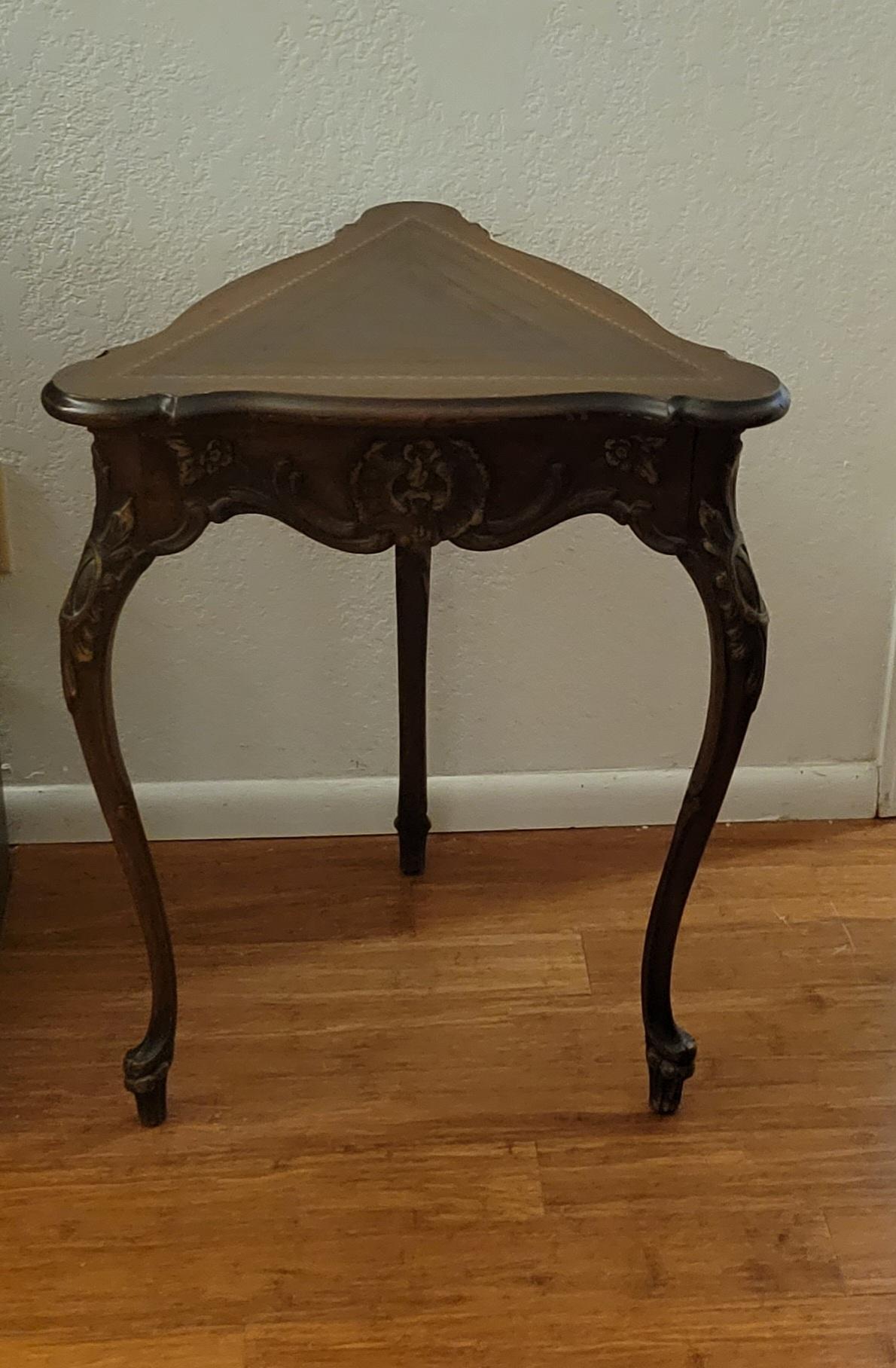 Hand-Carved Antique Style Solid Wood Triangle Side Table For Sale