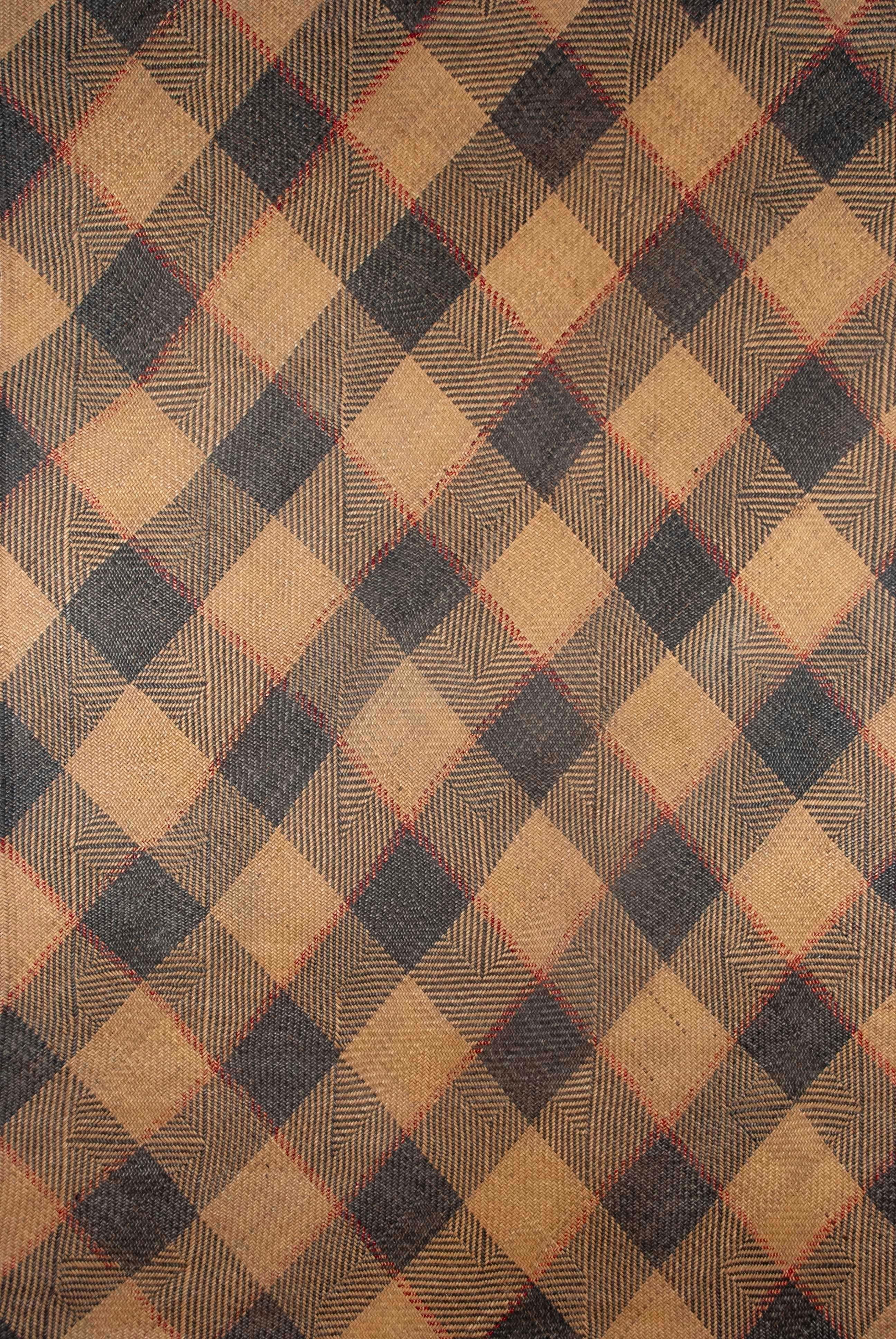 Antique Tribal Dayak Plaited Rattan Longhouse Mat (Tikar), Kalimantan Indonesio en venta