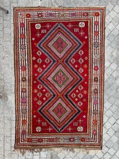 Bobyrug’s Antique tribal ghashghai rug