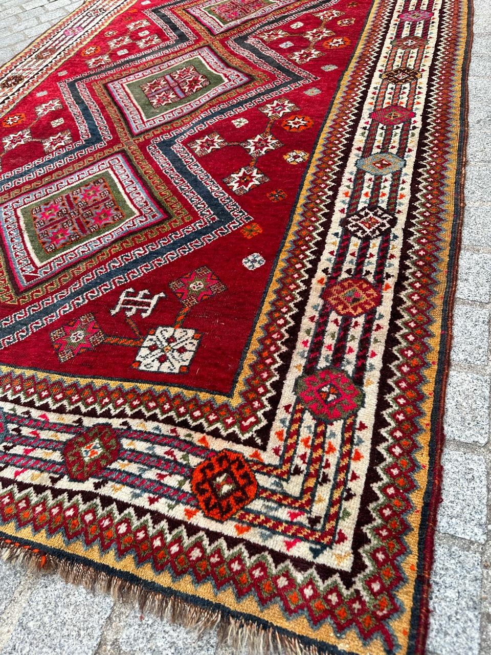 Bobyrug's Antique tribal ghashghai rug rug  en vente 1