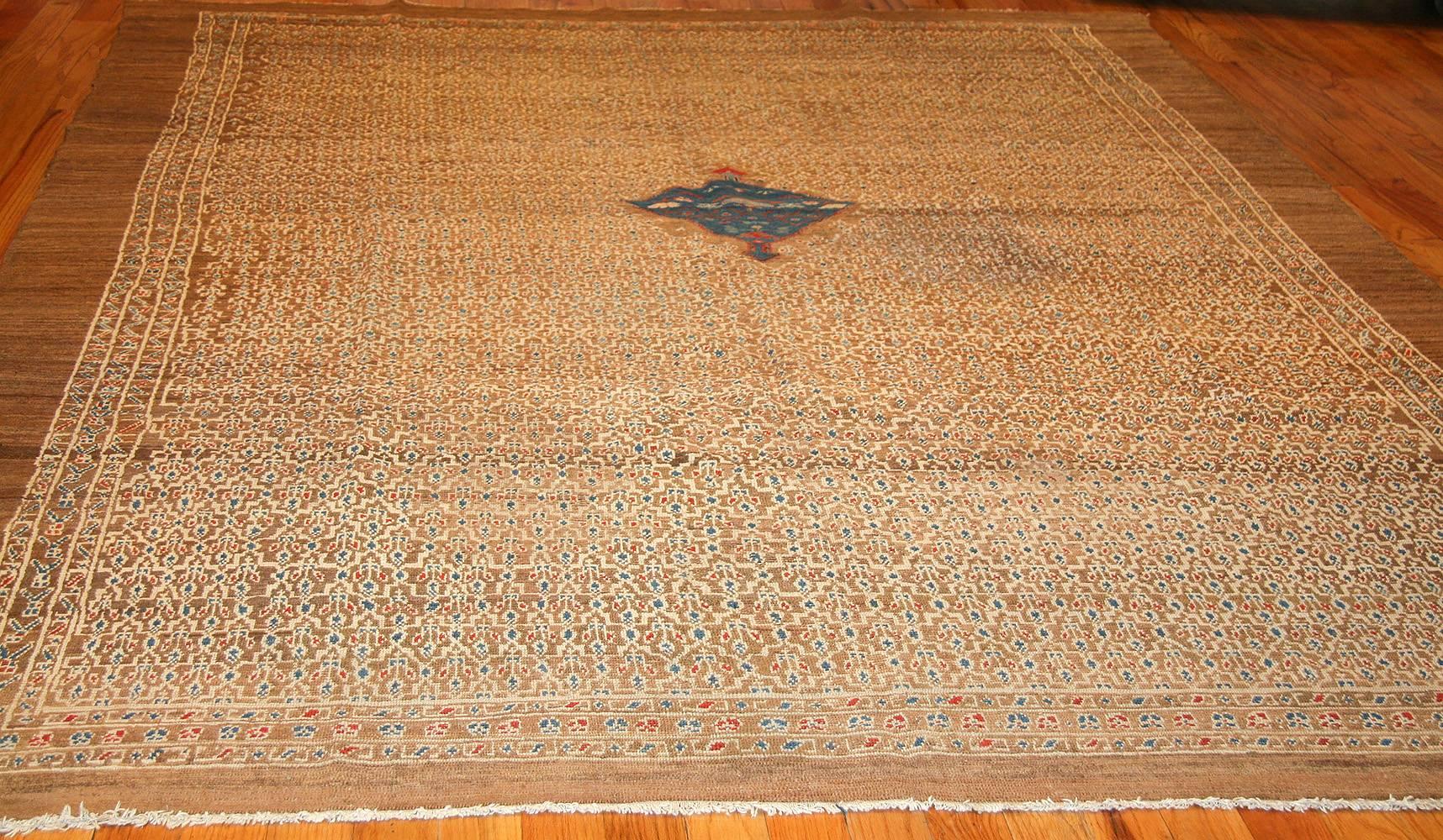 Heriz Serapi Nazmiyal Collection Antique Tribal Persian Bakshaish Rug. Size: 8 ft x 11 ft 