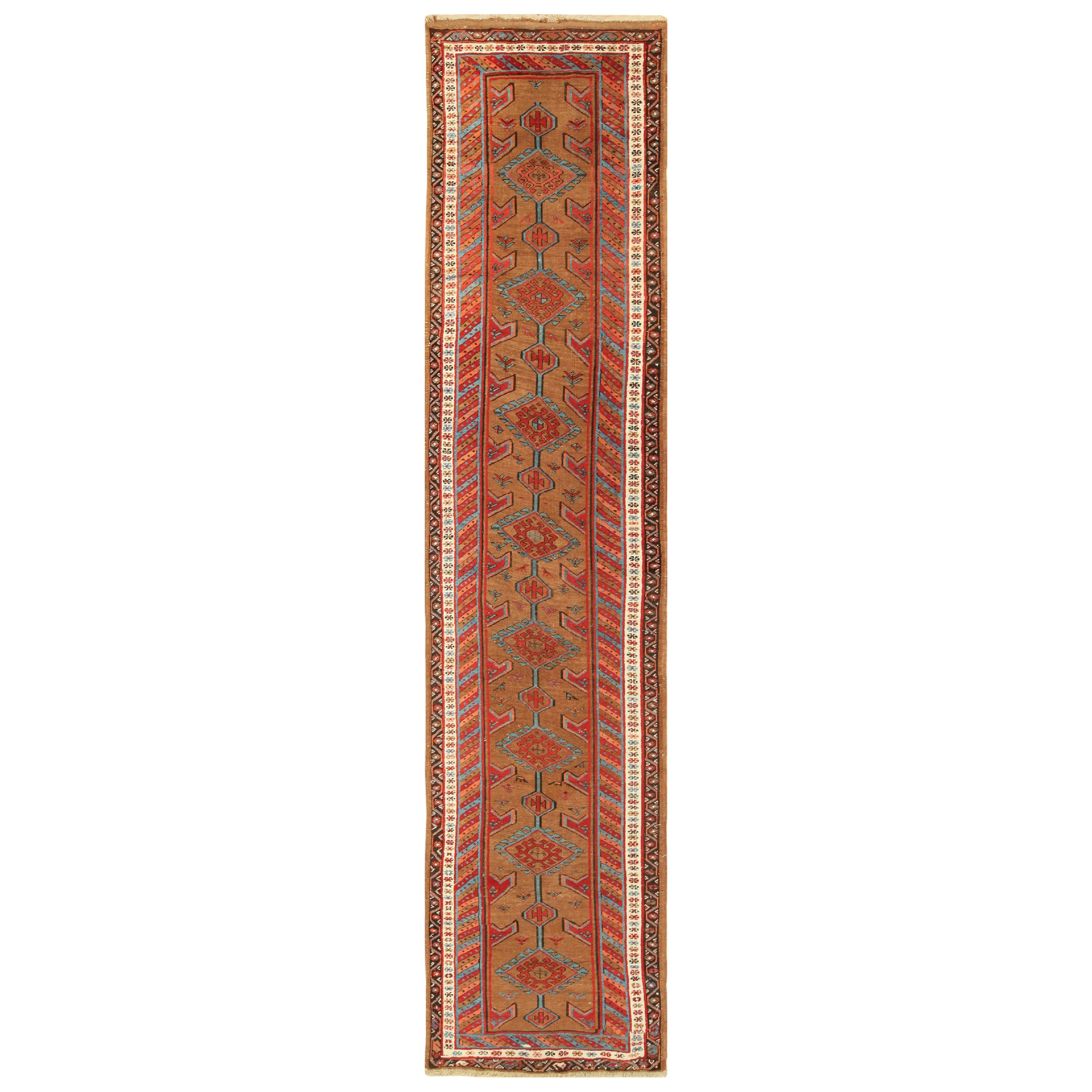 Tapis de couloir persan Bakshaish tribal ancien. 3 pieds 3 po. x 14 pieds en vente