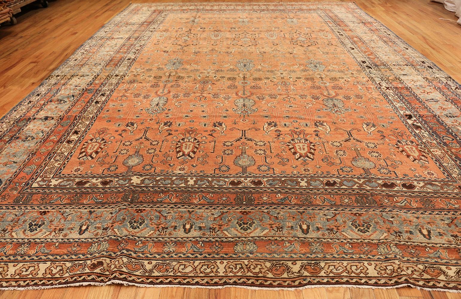 Antique Tribal Persian Malayer Rug. Size: 10 ft 8 in x 14 ft 7 in 4