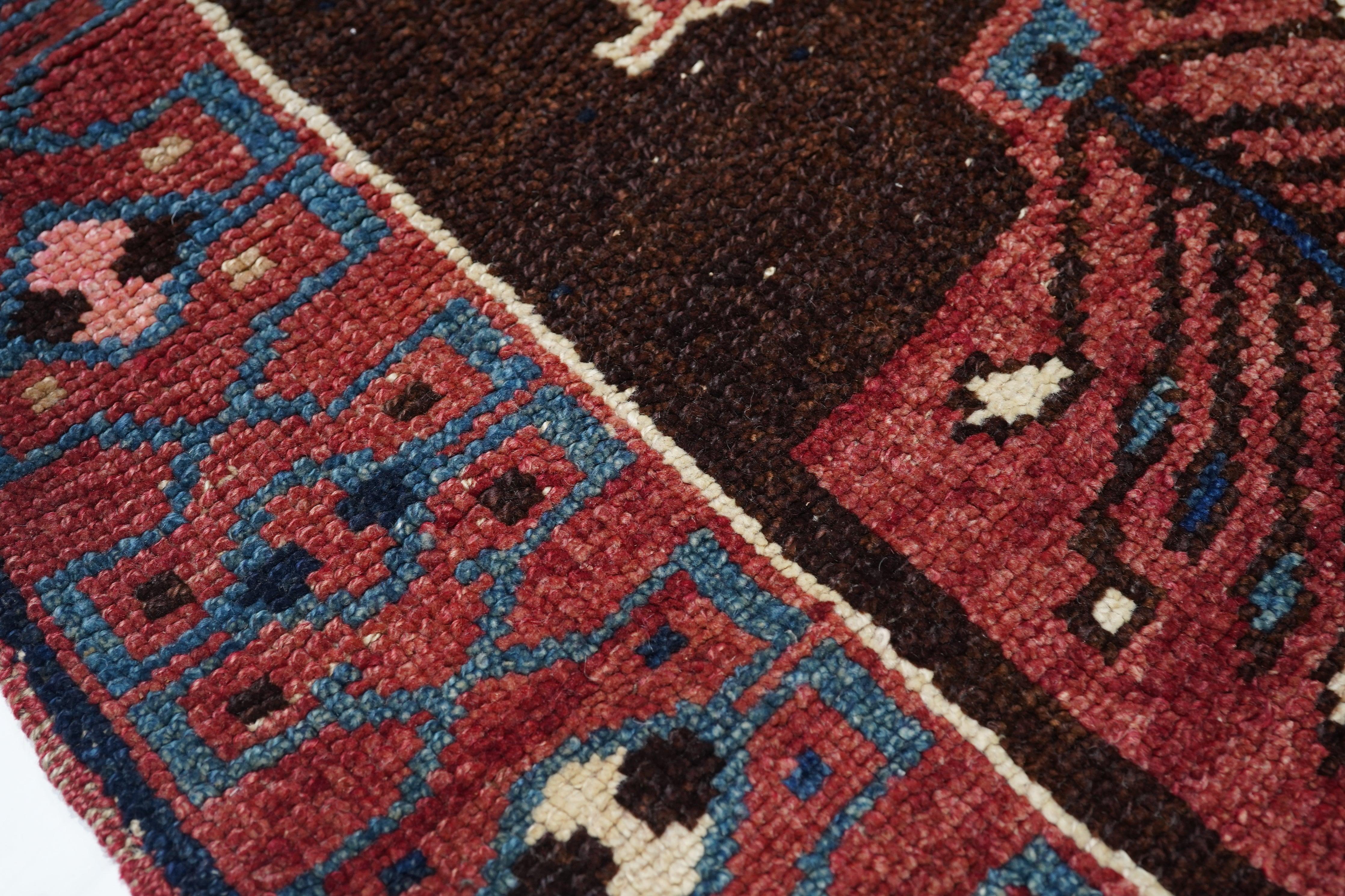 Alfombra Tribal Antigua 6'3'' x 13'8'' en venta 1
