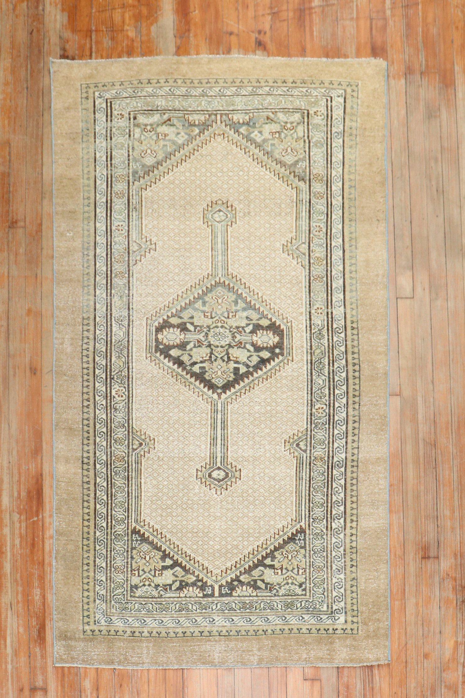 Antique Tribal Serab Accent Rug In Good Condition For Sale In New York, NY