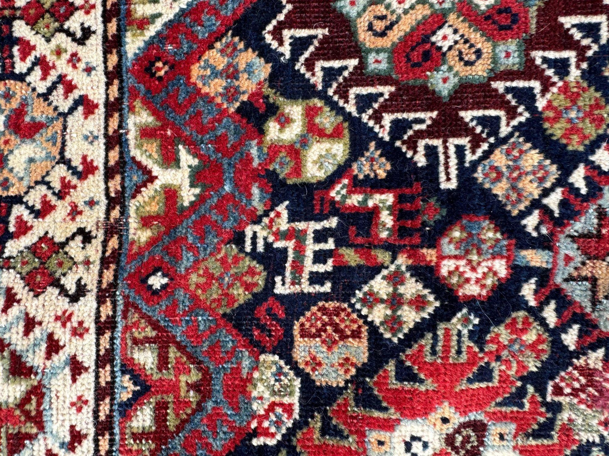 Tapis tribal antique Shekarlu 1.97m x 1.26m en vente 9