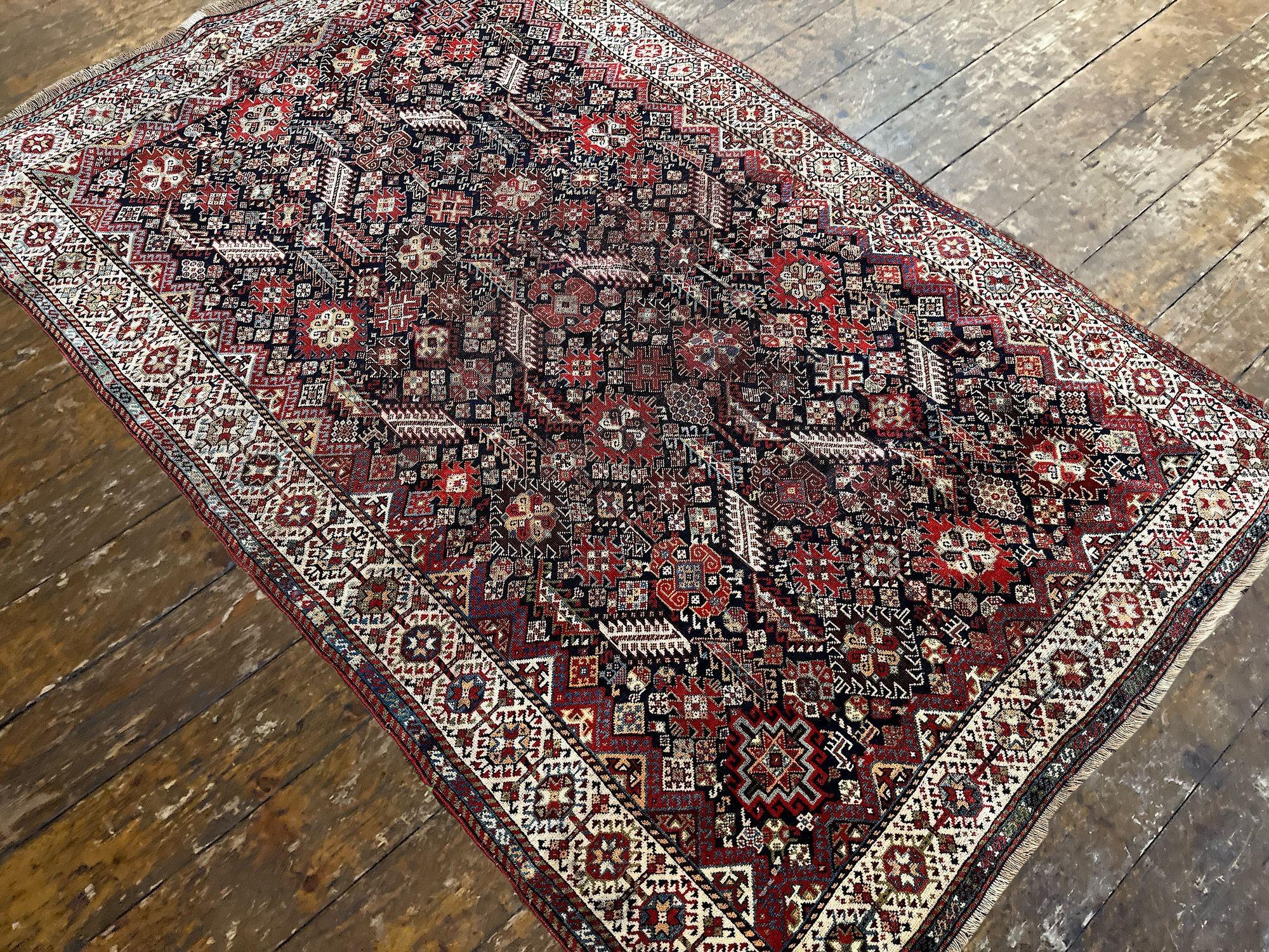 Laine Tapis tribal antique Shekarlu 1.97m x 1.26m en vente