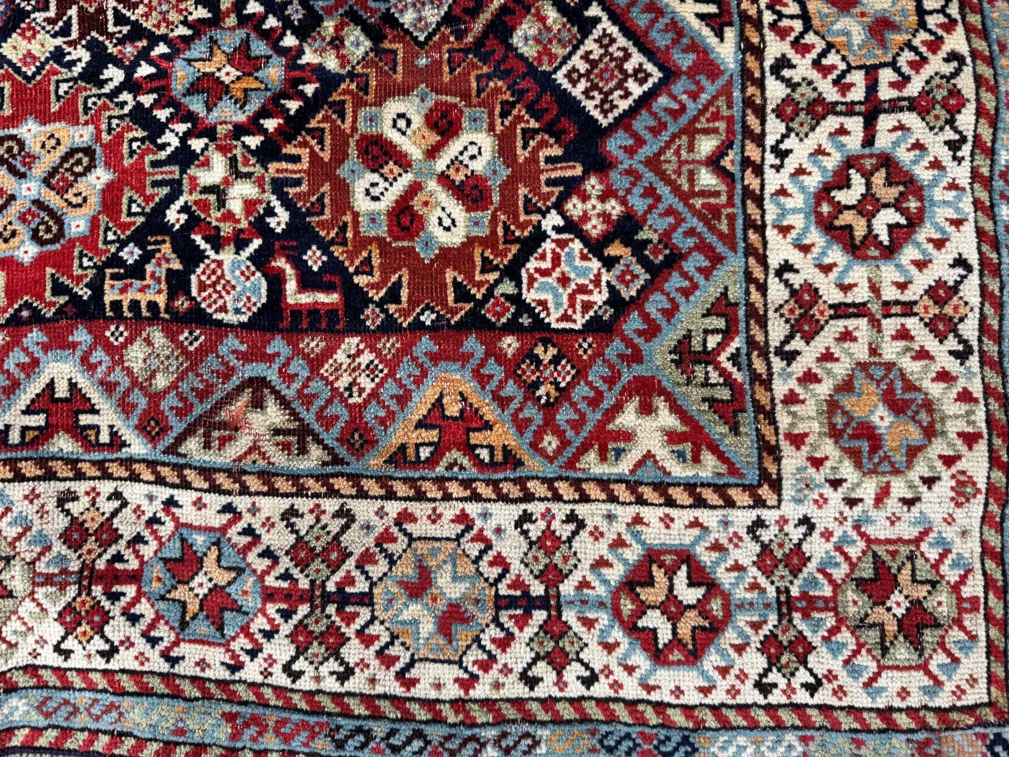 Tapis tribal antique Shekarlu 1.97m x 1.26m en vente 1