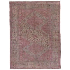 Tapis tribal turc antique Sivas, terrain rose et vert clair, vers les années 1920