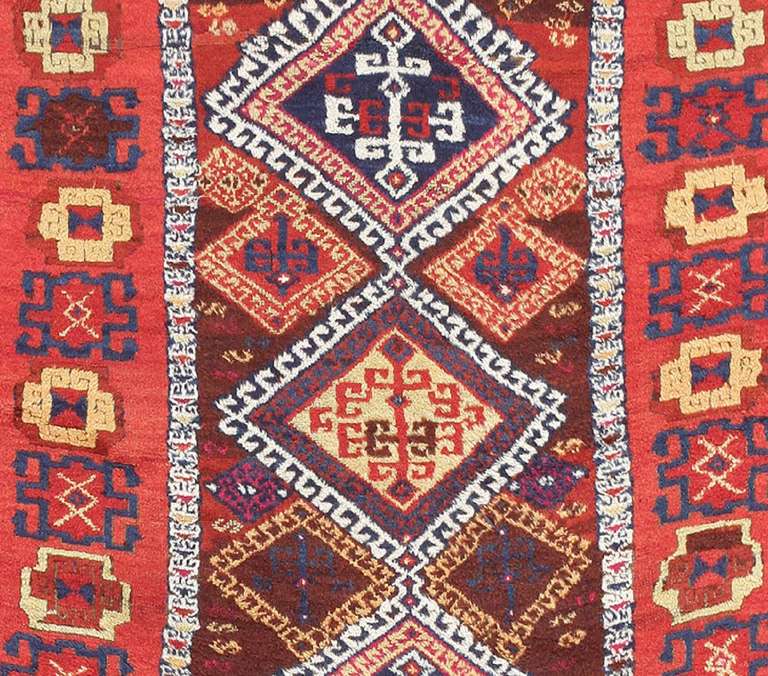 Tribal Antique Turkish Yuruk Rug. Size: 3 ft 4 in x 8 ft 4 in For Sale