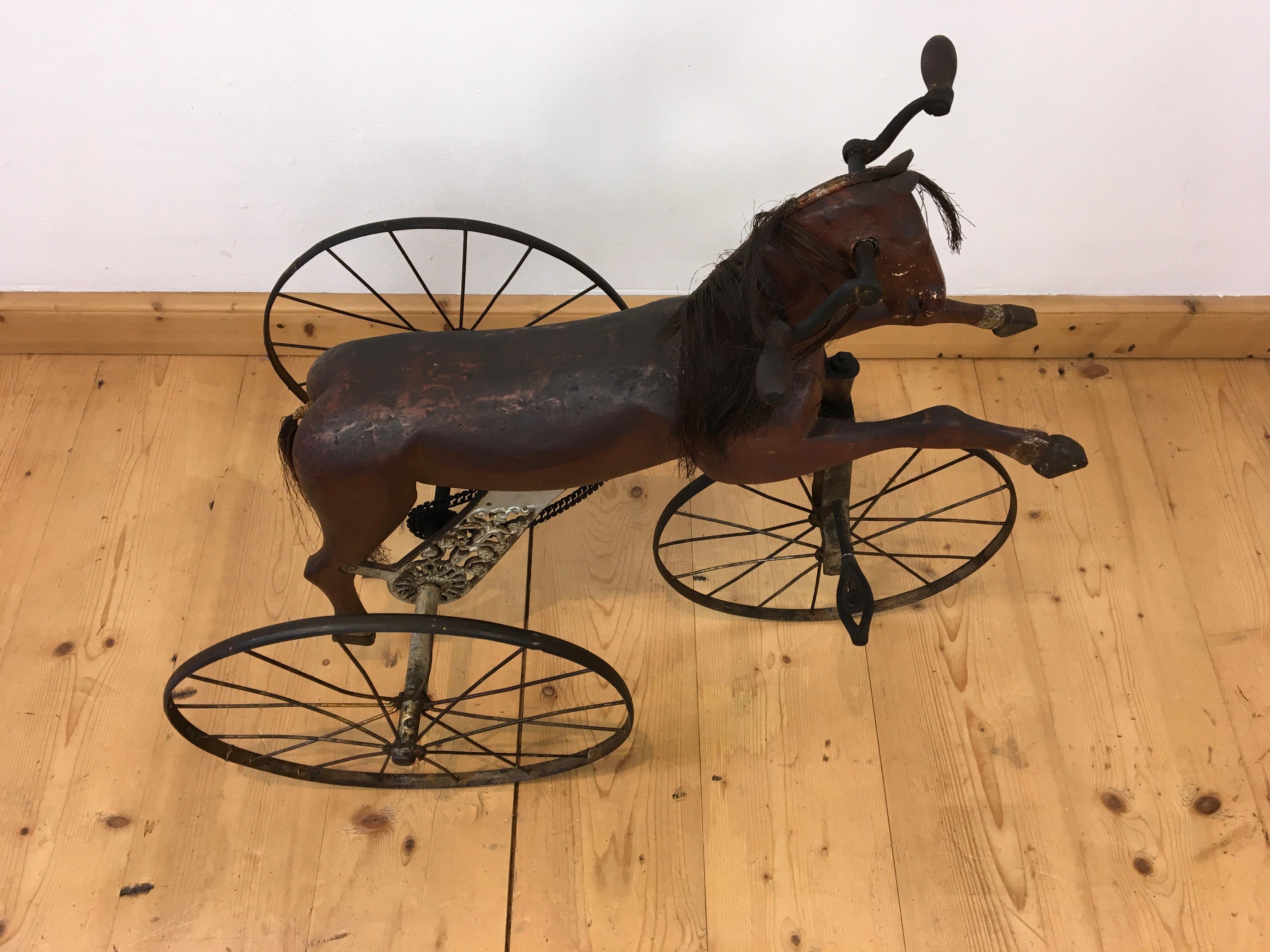 Antikes Dreirad-pferdchen-Spielzeug  (Belle Époque) im Angebot