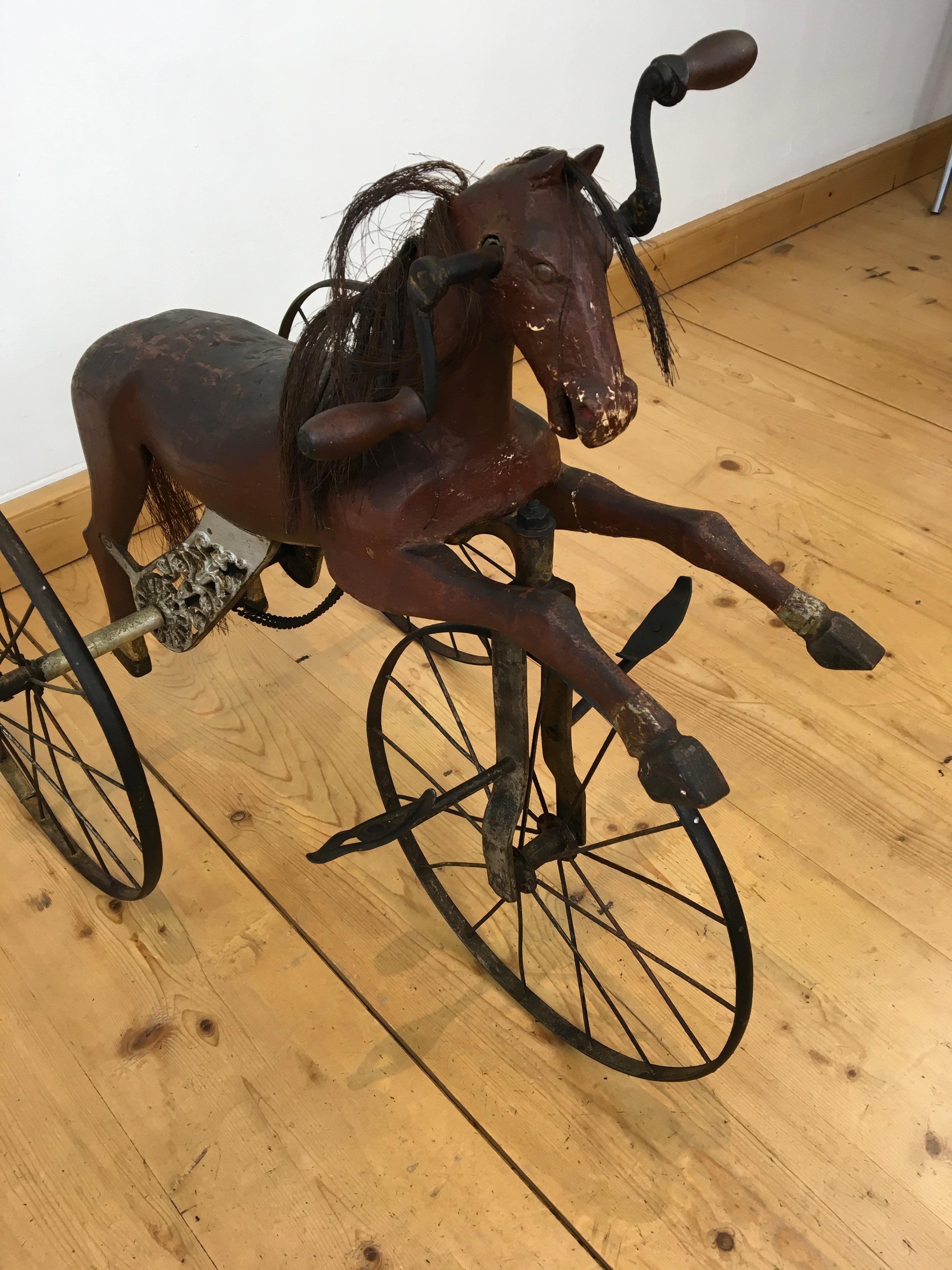 Antikes Dreirad-pferdchen-Spielzeug  (Französisch) im Angebot