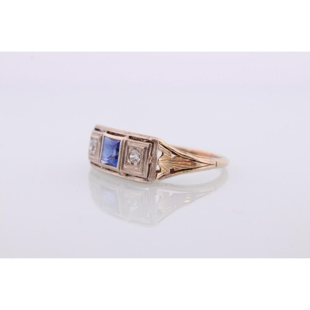 Antique trilogy ring. 14k three diamond and sapphire shield ring. 14k Art Deco For Sale 5
