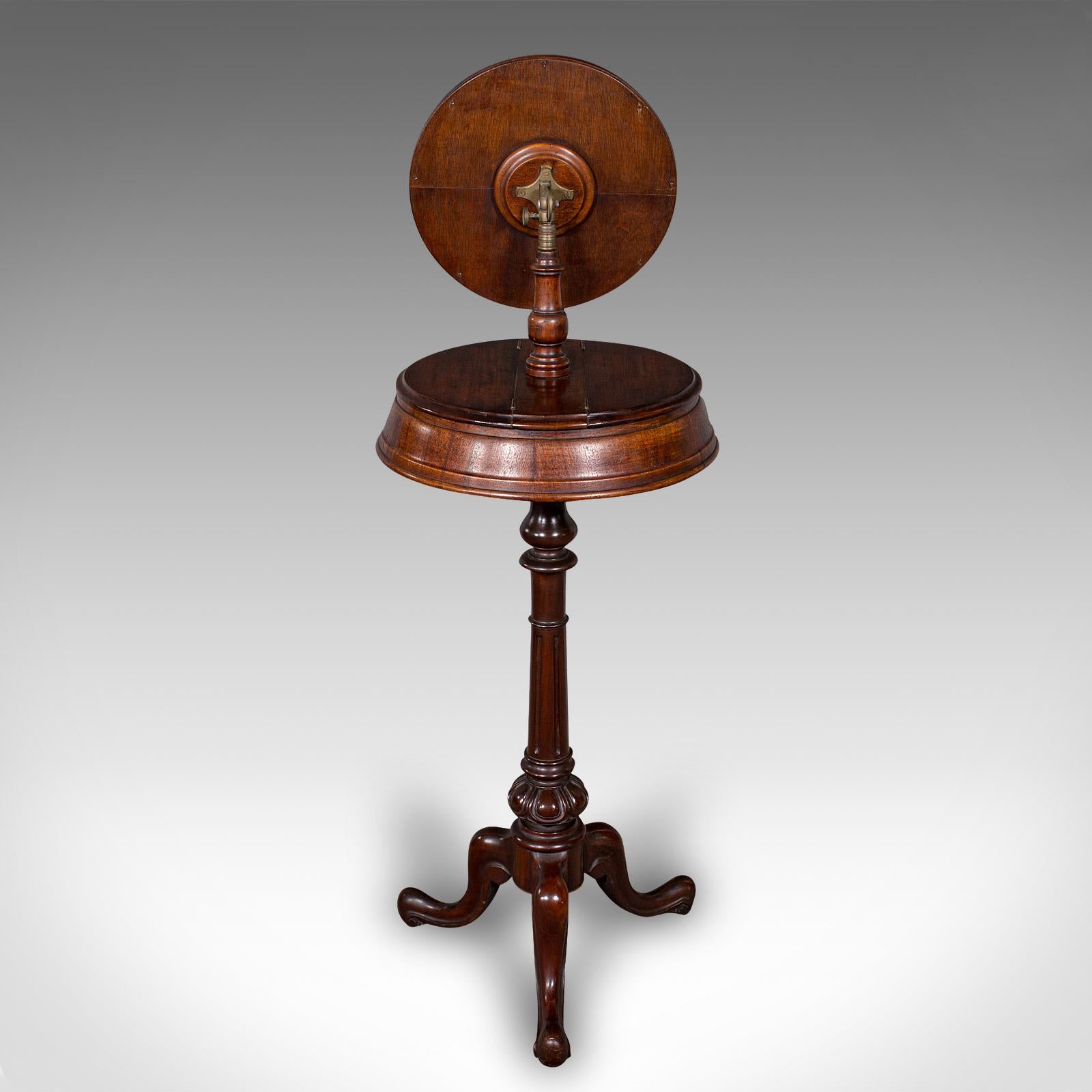 Britannico Antique Mirror da barba a treppiede, inglese, supporto per toeletta, vittoriano, C.C. in vendita
