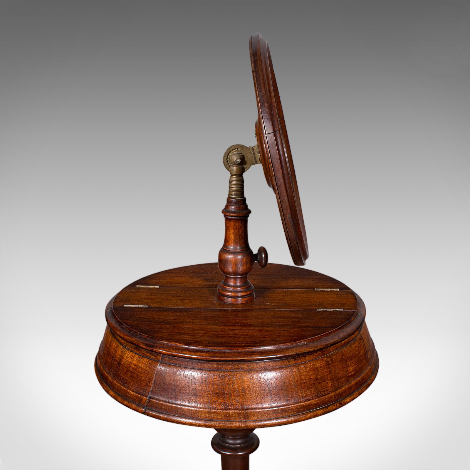 Vetro Antique Mirror da barba a treppiede, inglese, supporto per toeletta, vittoriano, C.C. in vendita