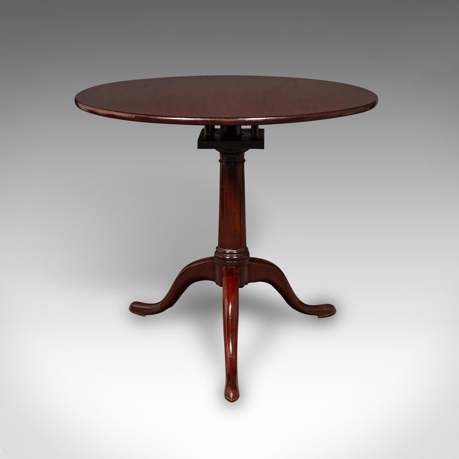 Early 19th Century Antique Tripod Table, English, Tilt Top, Side, Occasional, Wine, Lamp, Georgian For Sale