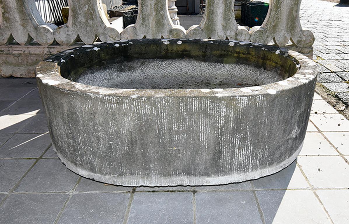 Very nice antique trough to place in the garden.
The trough is made out of Belgian bluestone.
Comes from a mansion near Brussels in Belgium.