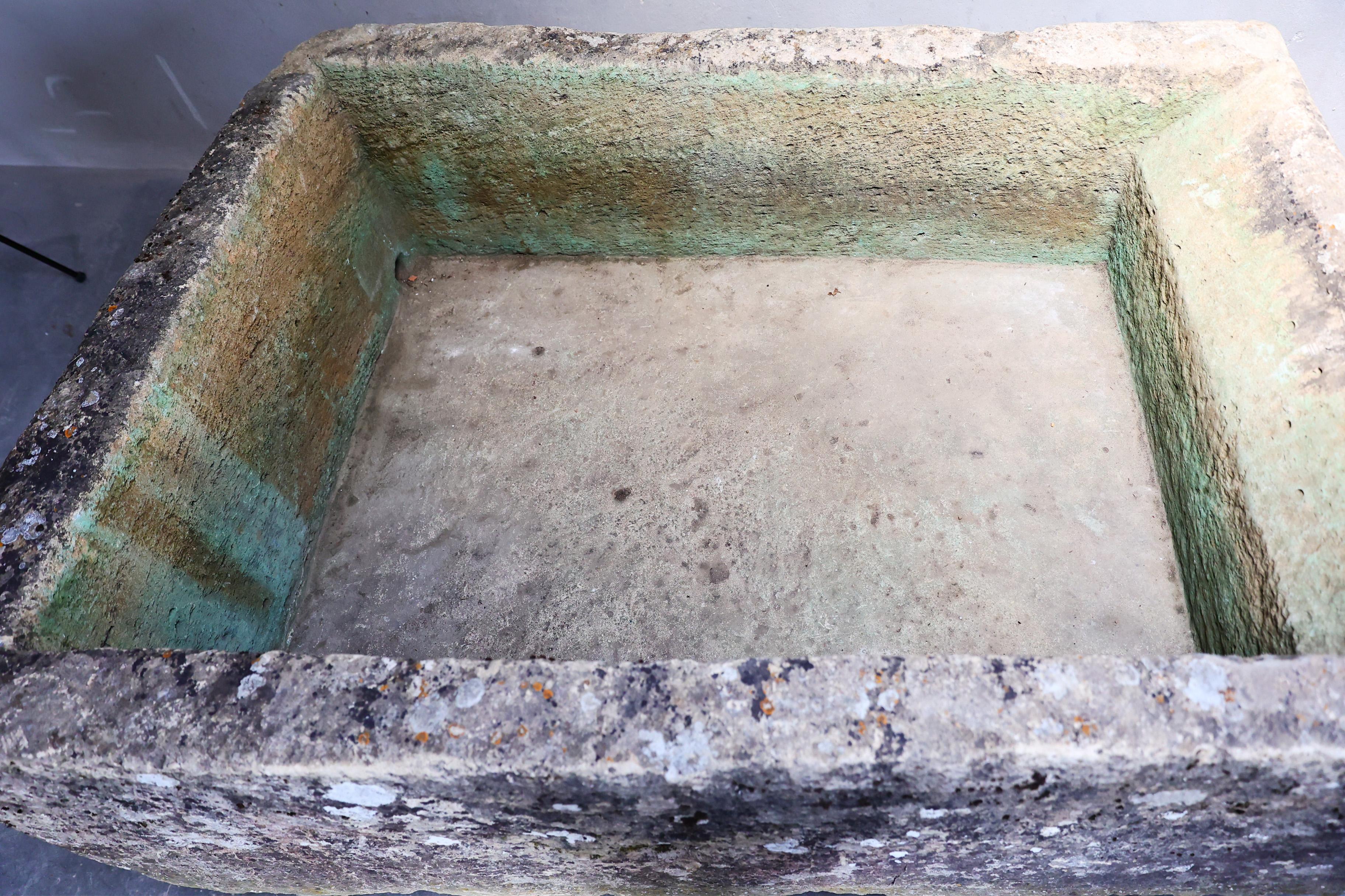 Antique trough of French limestone For Sale 2
