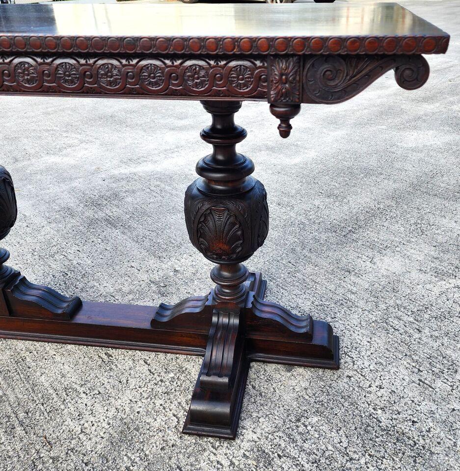 For FULL item description click on CONTINUE READING at the bottom of this page.

Offering One Of Our Recent Palm Beach Estate Fine Furniture Acquisitions Of An
Antique Early 1900s Tudor English Sofa Hall Console Table
 
Approximate Measurements in