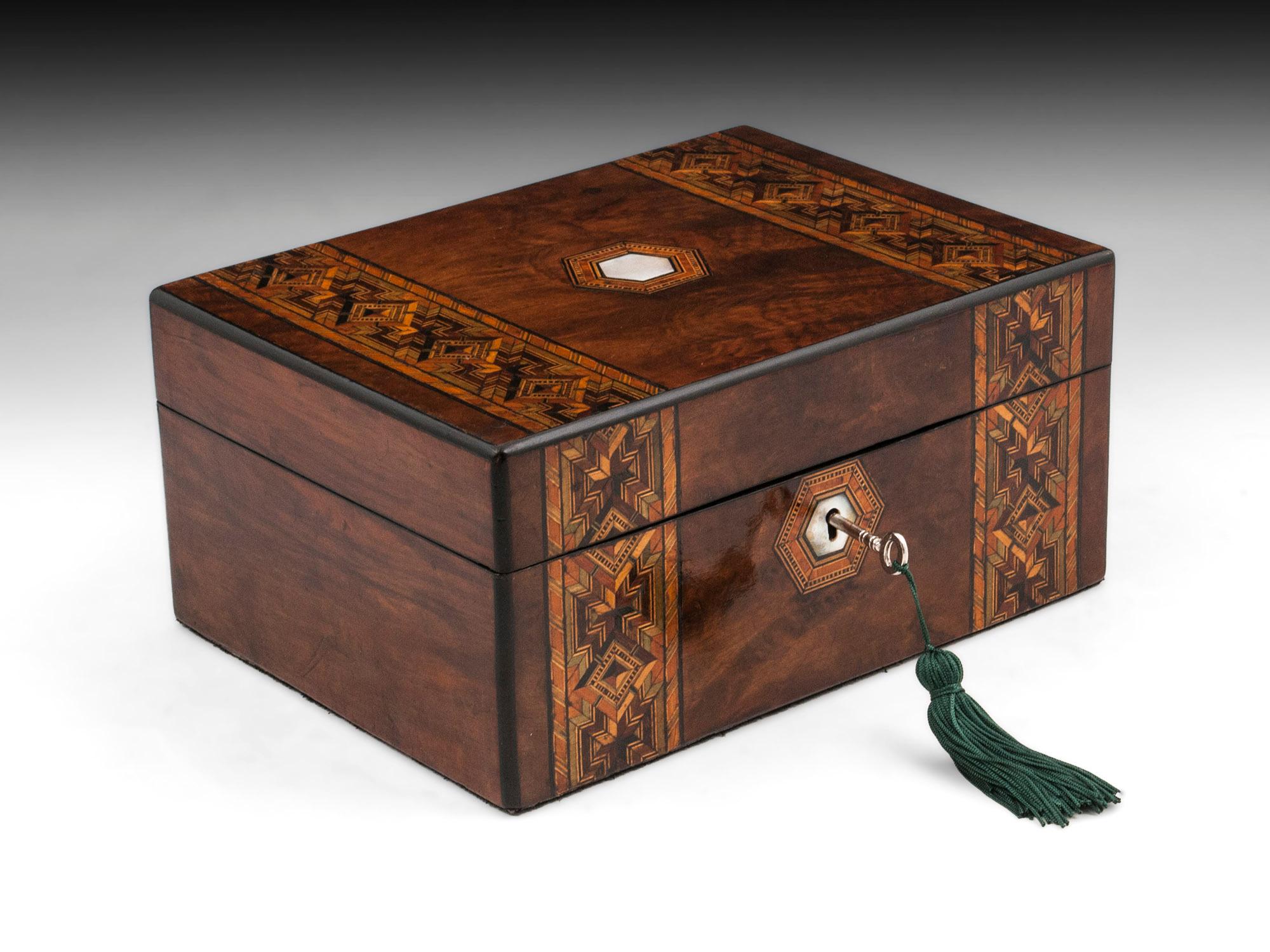 Antique Tunbridge Style Figured Burr Walnut Velvet Lined Jewelry Box 3
