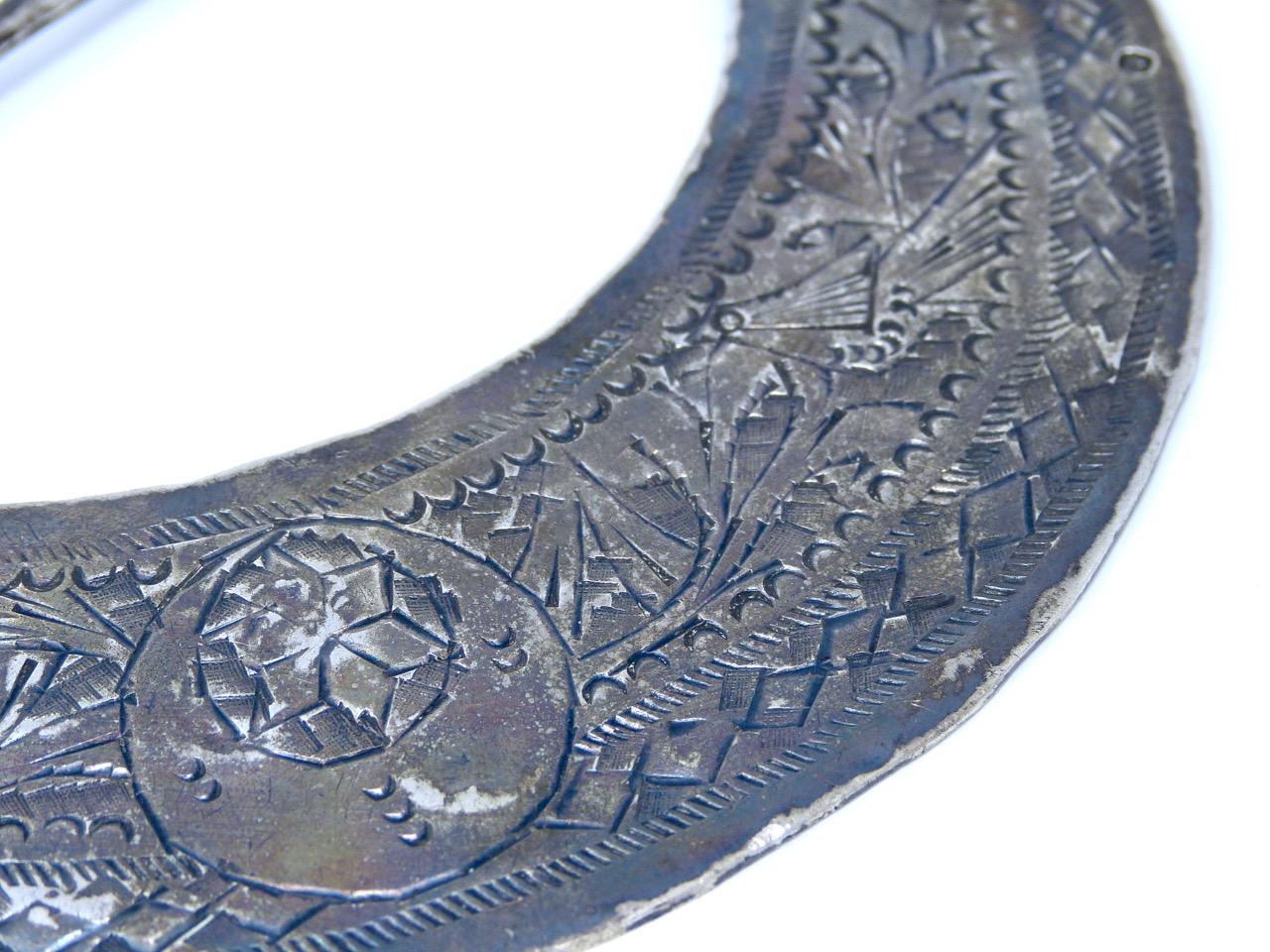 Antique Tunisian Silver Fibula HLAL Nemli Work, circa 1900 In Good Condition For Sale In Torreon, Coahuila