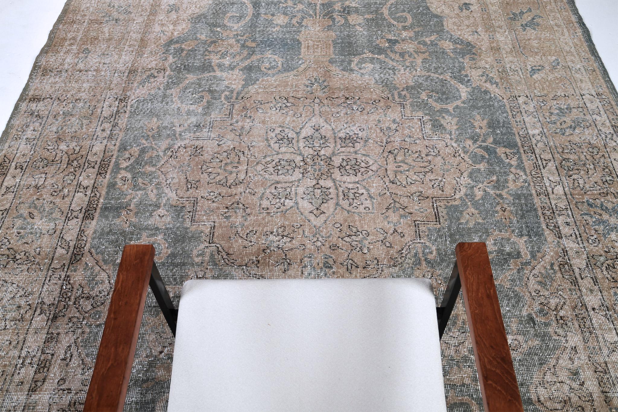 Antique Turkish Anatolian Burdur In Fair Condition For Sale In WEST HOLLYWOOD, CA