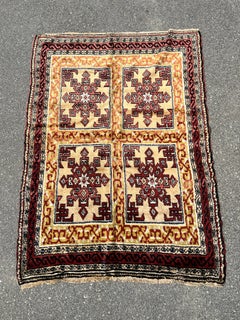 Tapis turc ancien c. Début du 20e siècle 4'10 x 6'10