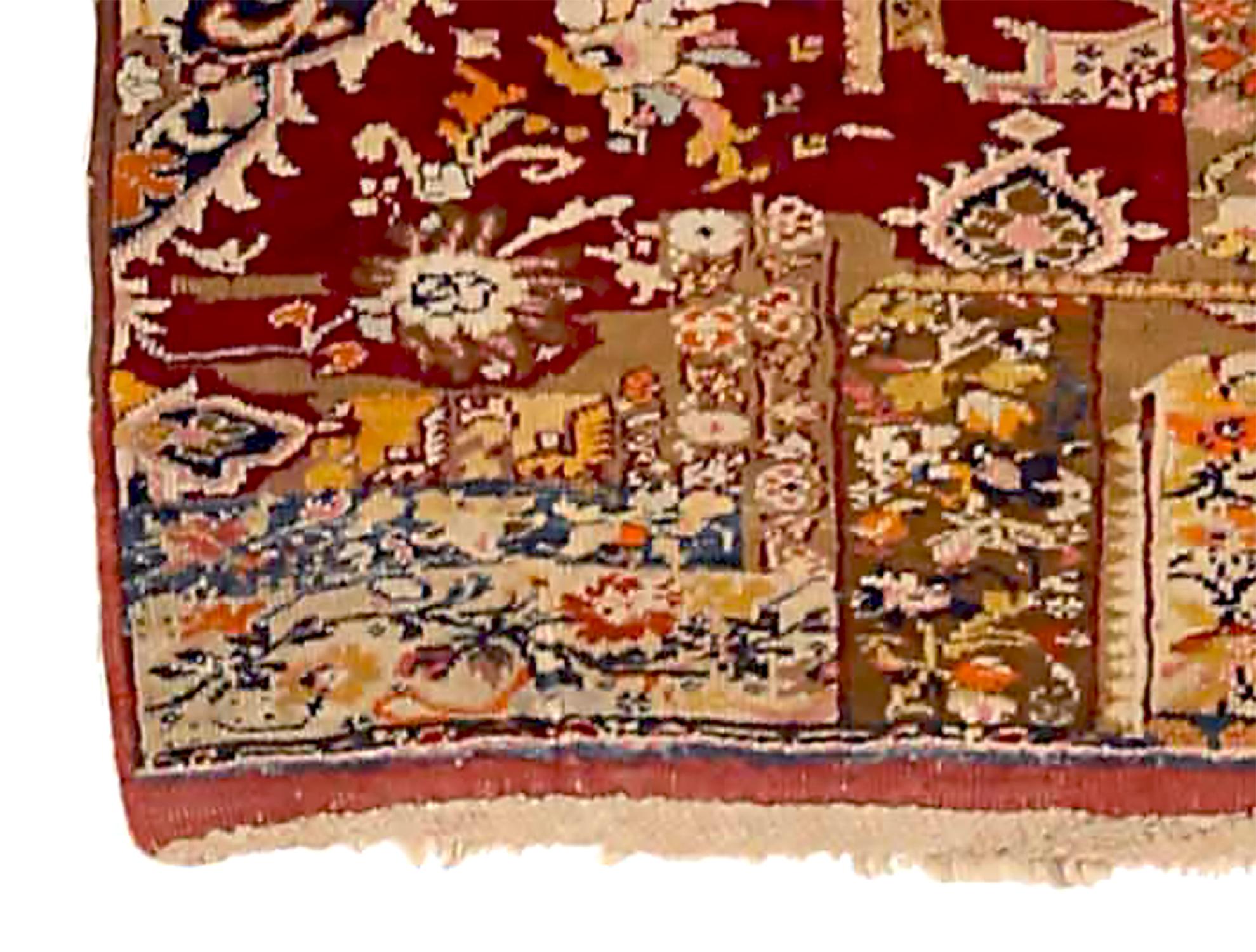 Antiker türkischer Teppich im Oushak-Design (Türkisch) im Angebot