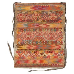 Antica borsa turca in tessuto, con vibranti motivi geometrici tribali - Rug & Kilim