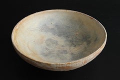 Antica ciotola turca in ceramica con disegno di pesce / Oggetto di scavo / Fine XII secolo