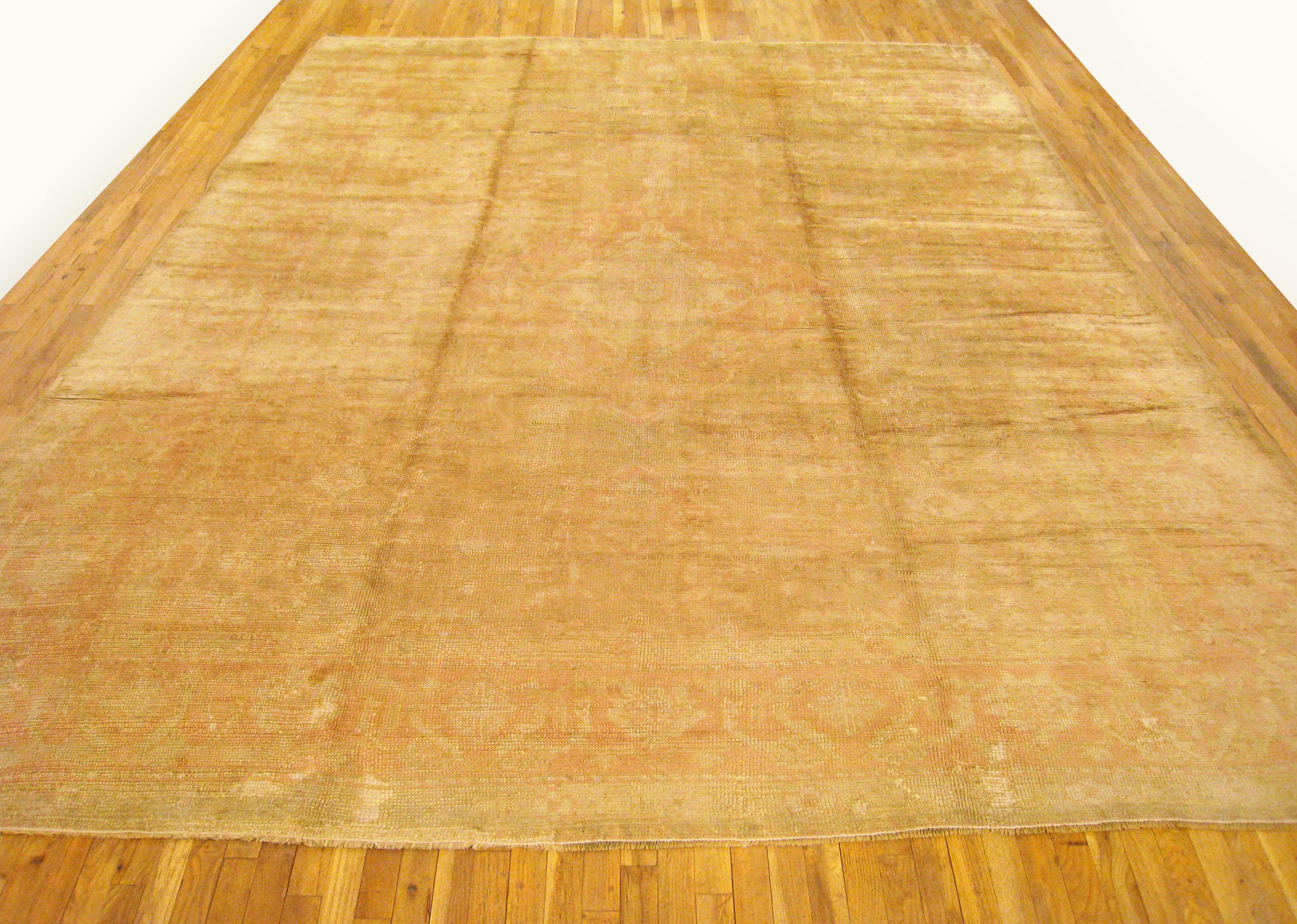 Hand-Knotted Antique Turkish Decorative Oriental Oushak Rug in Room Size For Sale