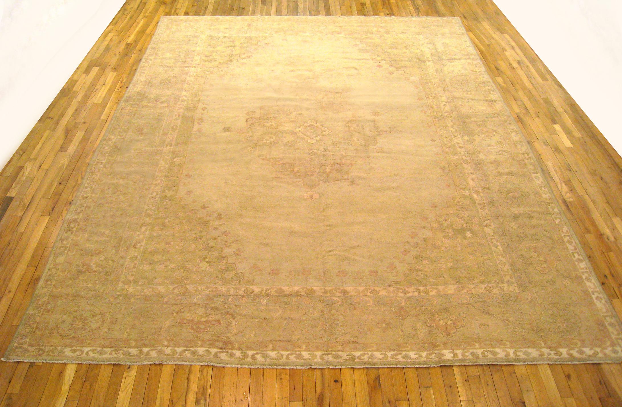 Antique Turkish Oushak Decorative Oriental Carpet, Room size, with Light brown Field

A gorgeous antique Turkish Oushak carpet, circa 1920, size 13'2
