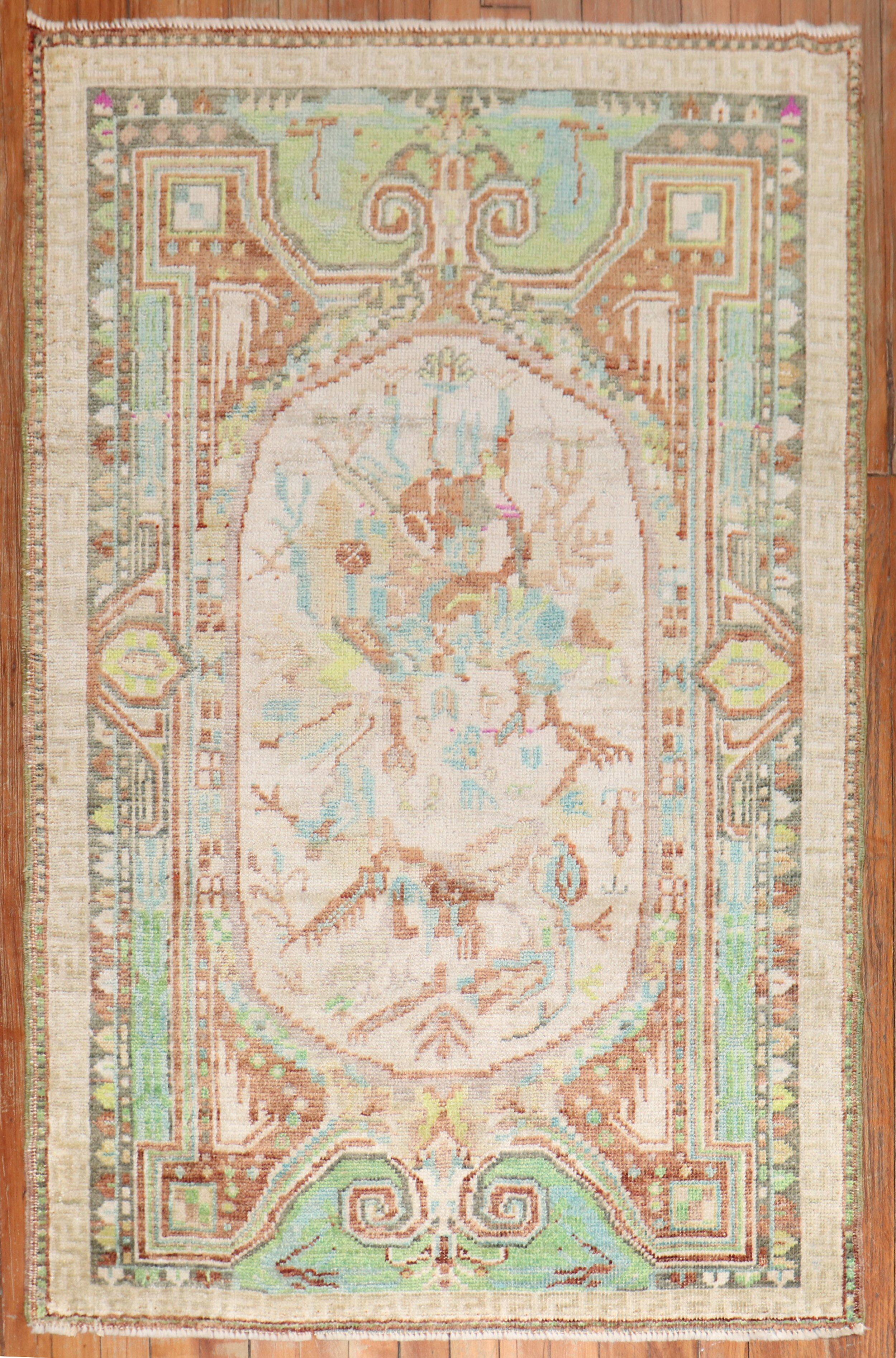 Delightful scatter size Turkish Ghiordes rug from the 2nd quarter of the 20th century

Measures: 3'2'' x 4'9''.