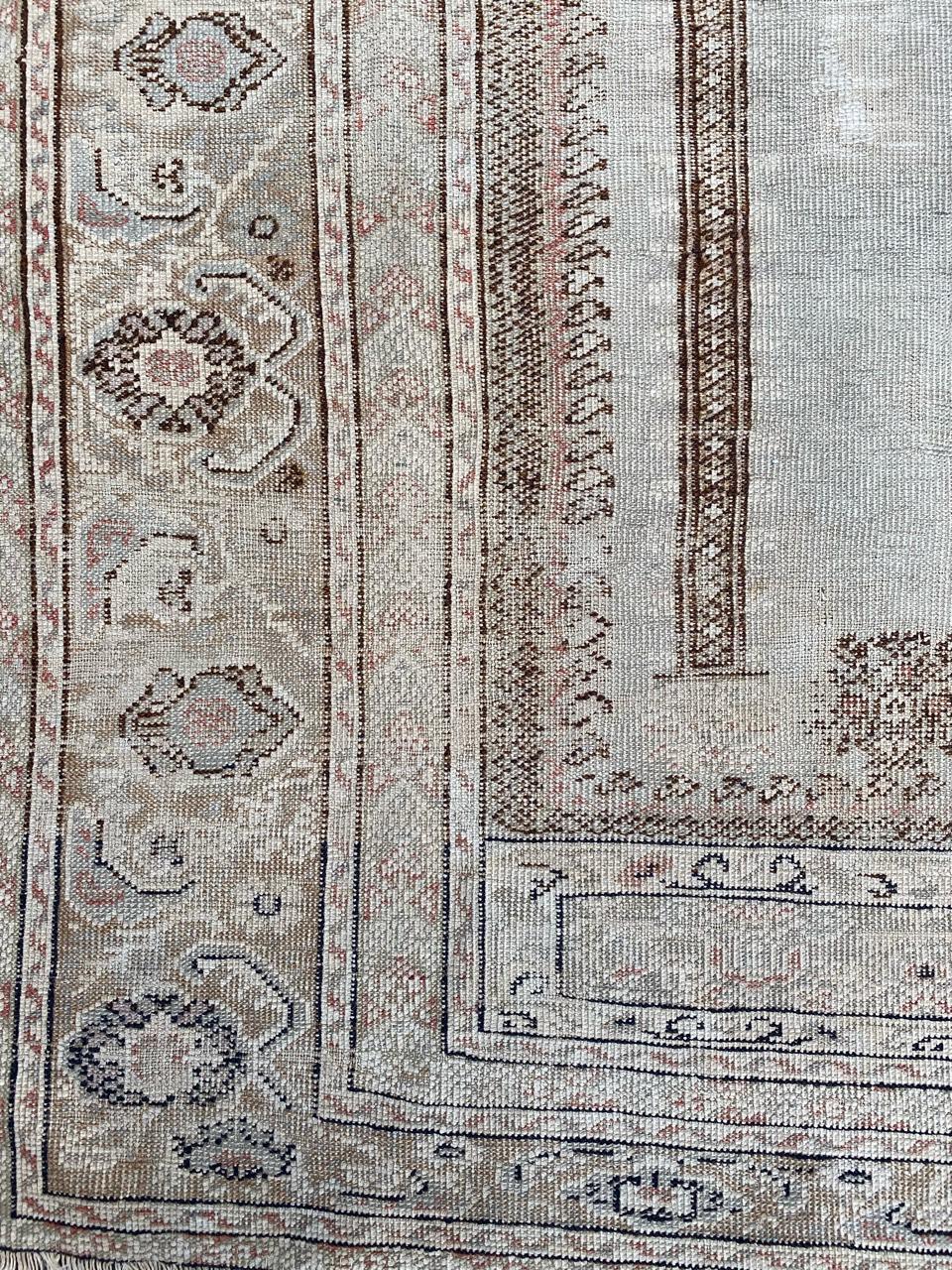 Islamic Antique Turkish Ghyordes Prayer Rug