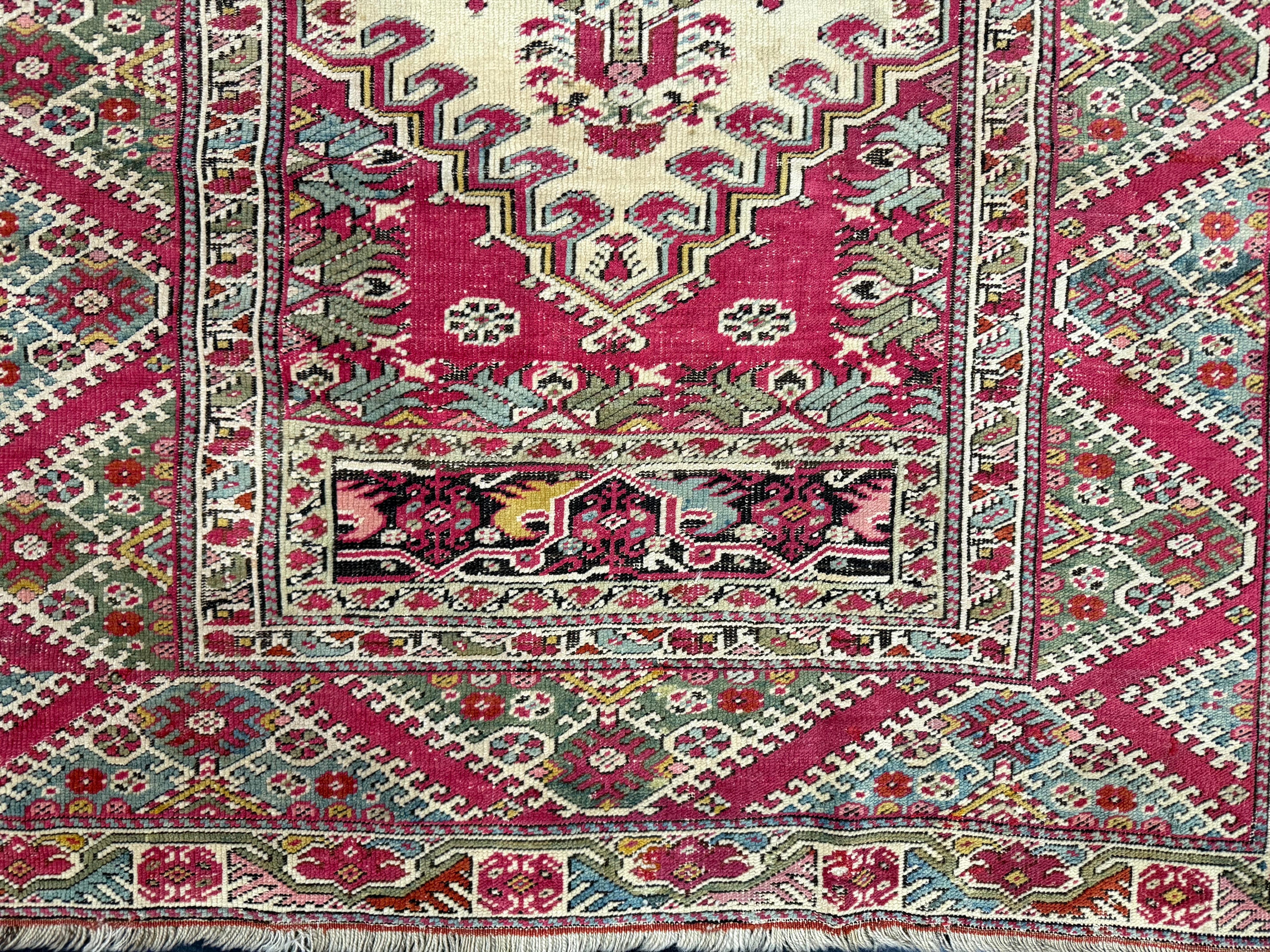 Antique Turkish Giordes Wool Rug 4'1