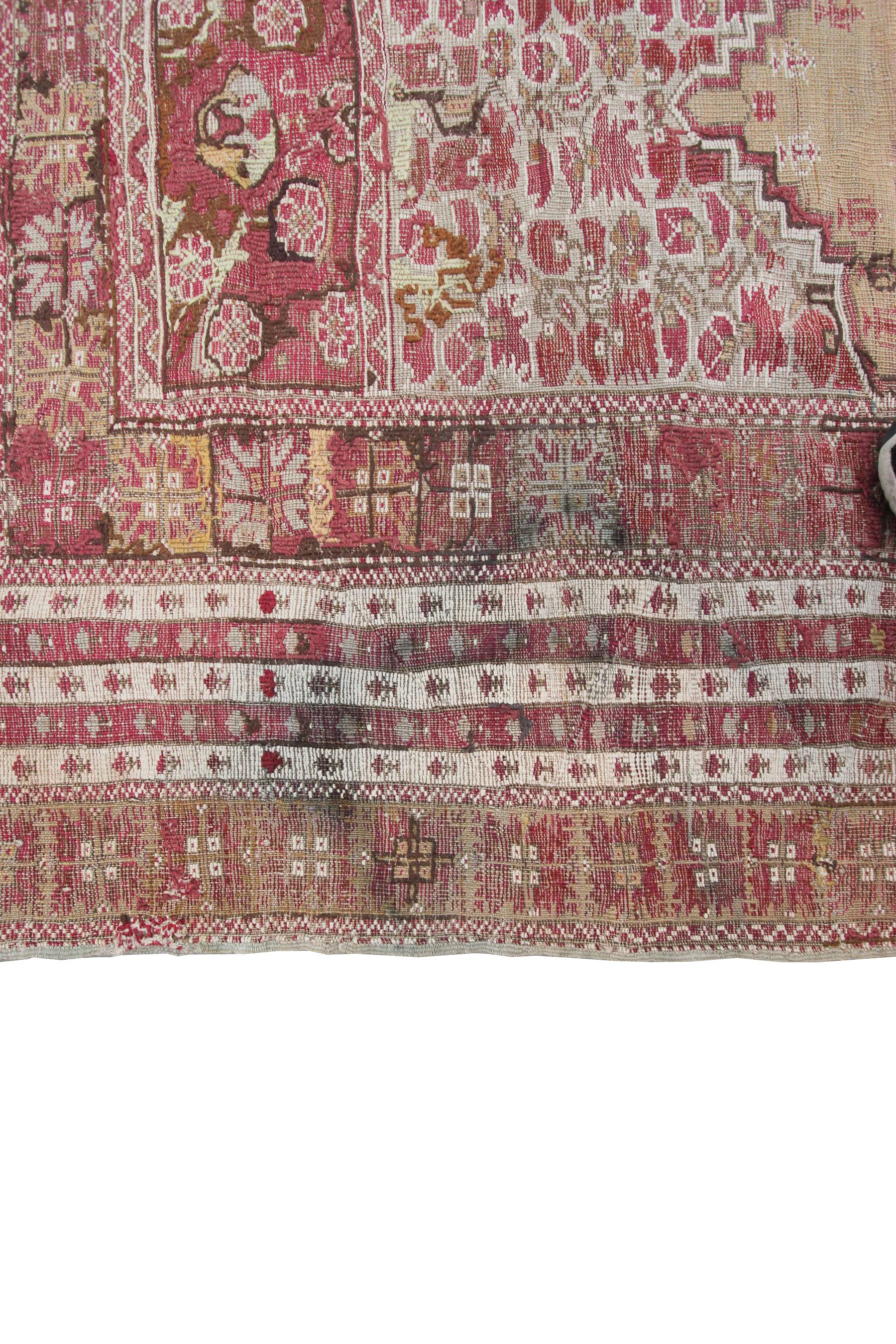 Antique Turkish Gordis Rug Collectors Rug Wool Foundation For Sale 5