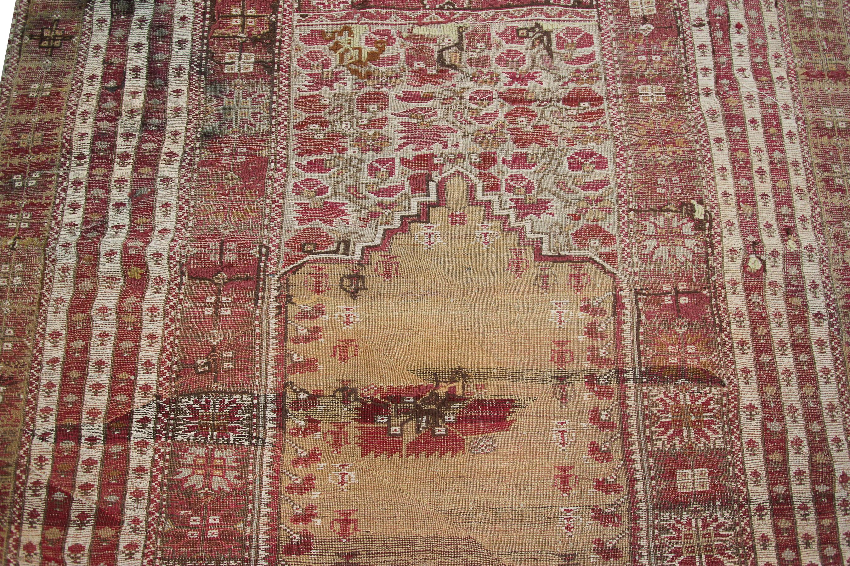 Antique Turkish Gordis Rug Collectors Rug Wool Foundation For Sale 1