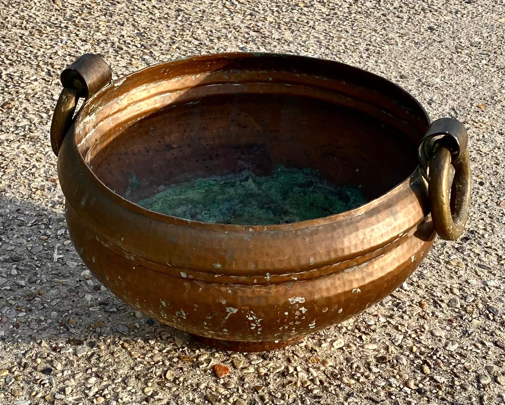 Antique Turkish Hand Hammered Copper and Iron Water Pot In Good Condition For Sale In New Orleans, LA