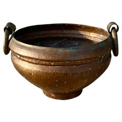 Pot d'eau turc ancien en cuivre et fer martelé à la main
