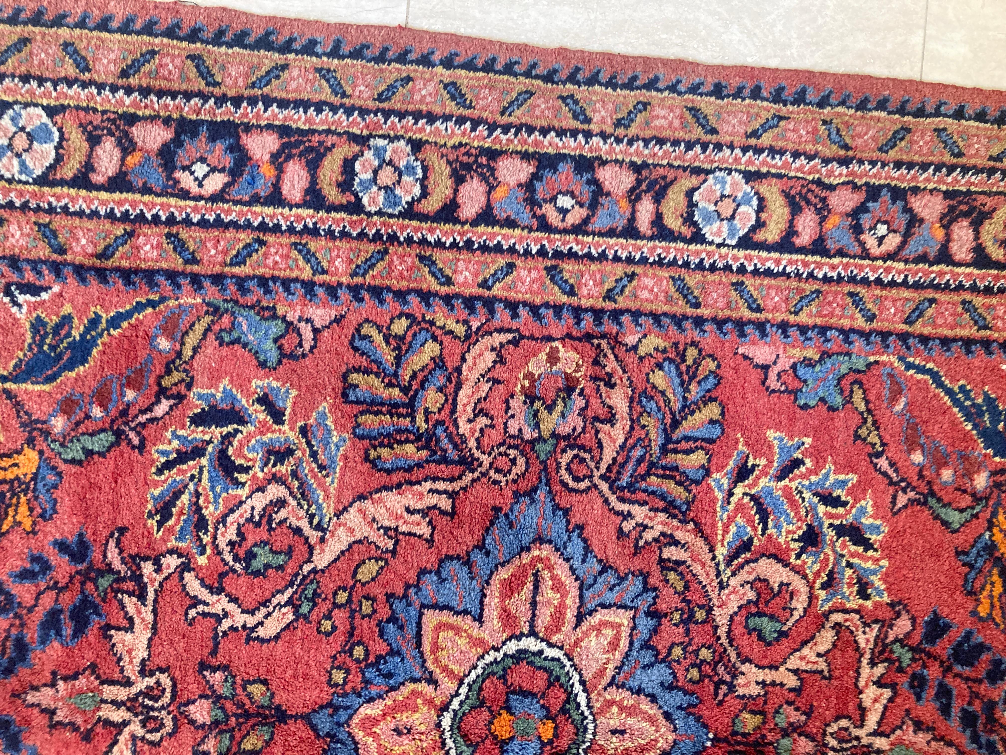 Antique Turkish Hand-Knotted Ethnic Rug, 1940 For Sale 4