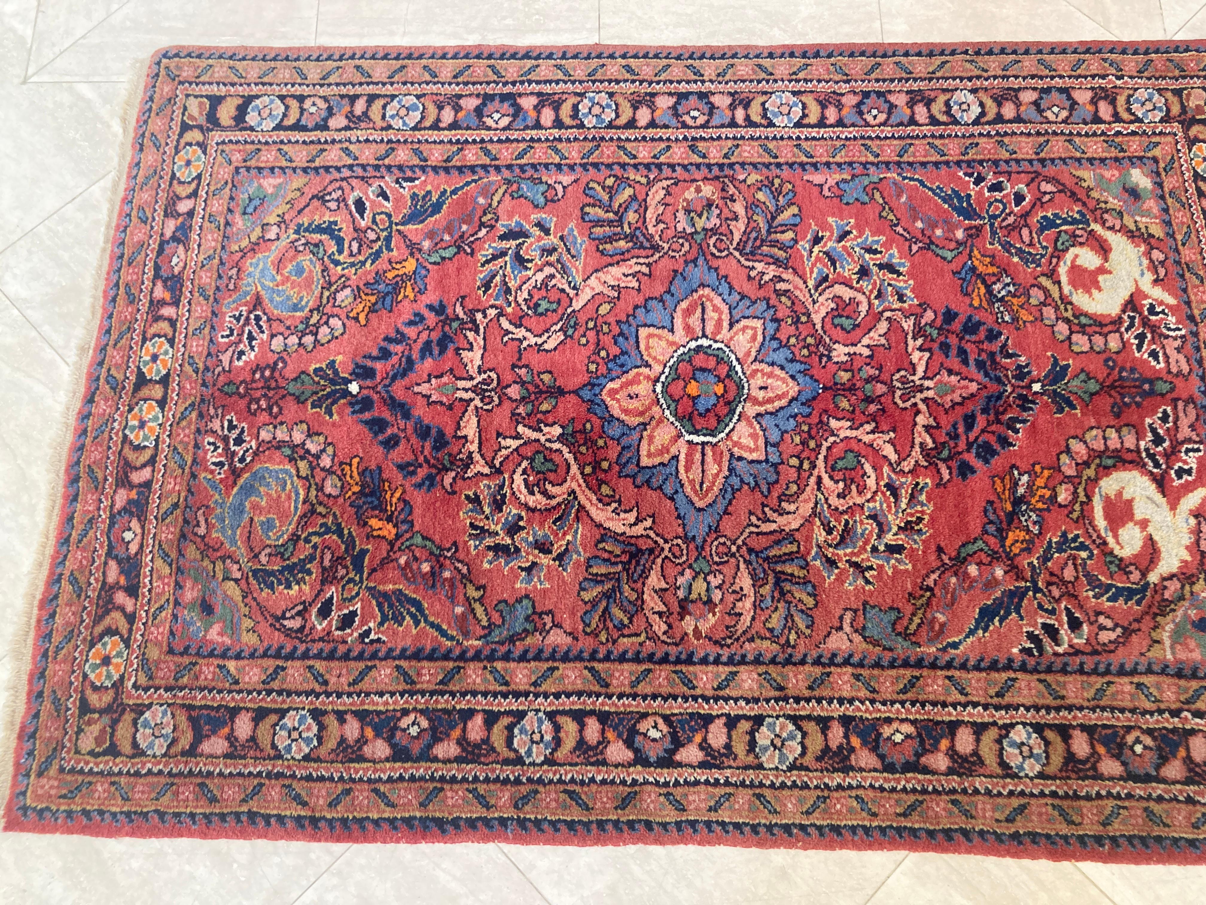 Antique Turkish Hand-Knotted Ethnic Rug, 1940 For Sale 5