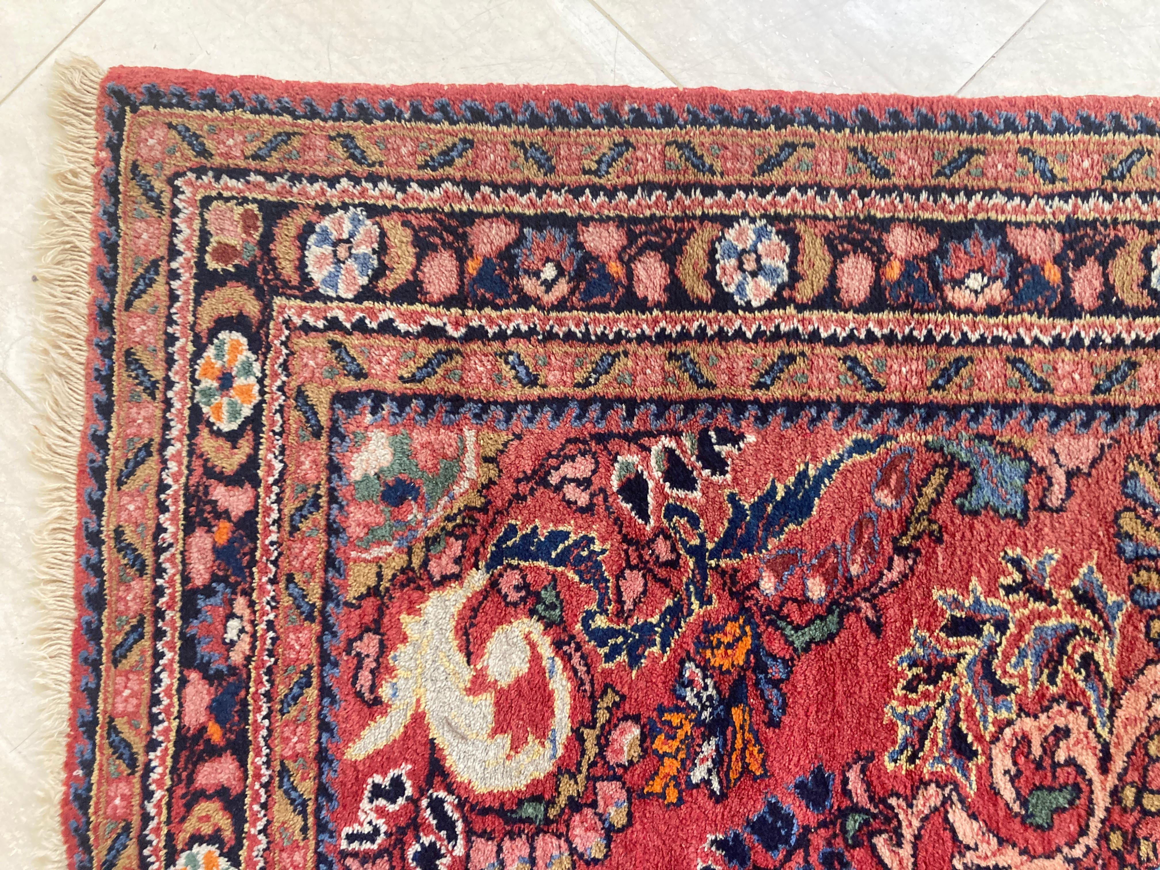 Antiker türkischer handgeknüpfter ethnischer Teppich, 1940 (20. Jahrhundert) im Angebot