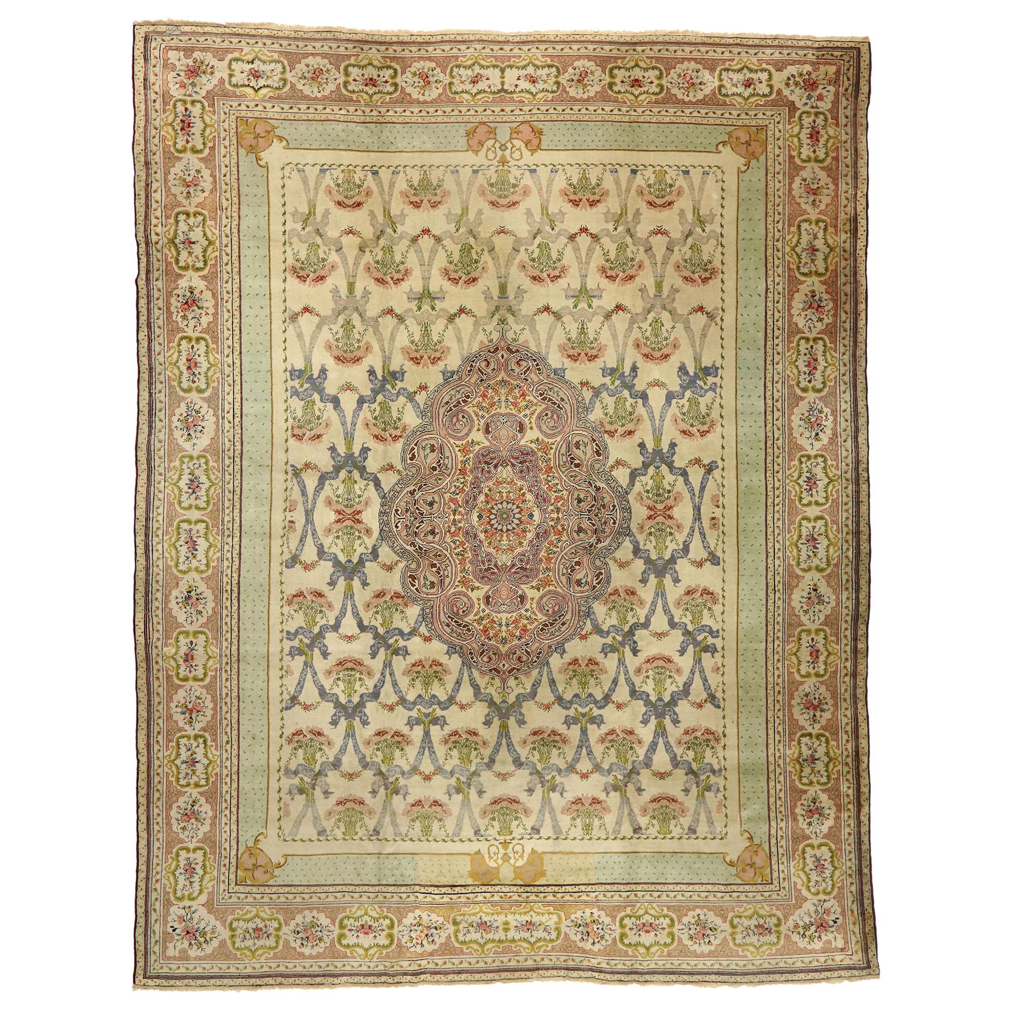 Antique tapis turc de l'hôtel Hereke Palace, taille d'entrée, inspiré par William Morris