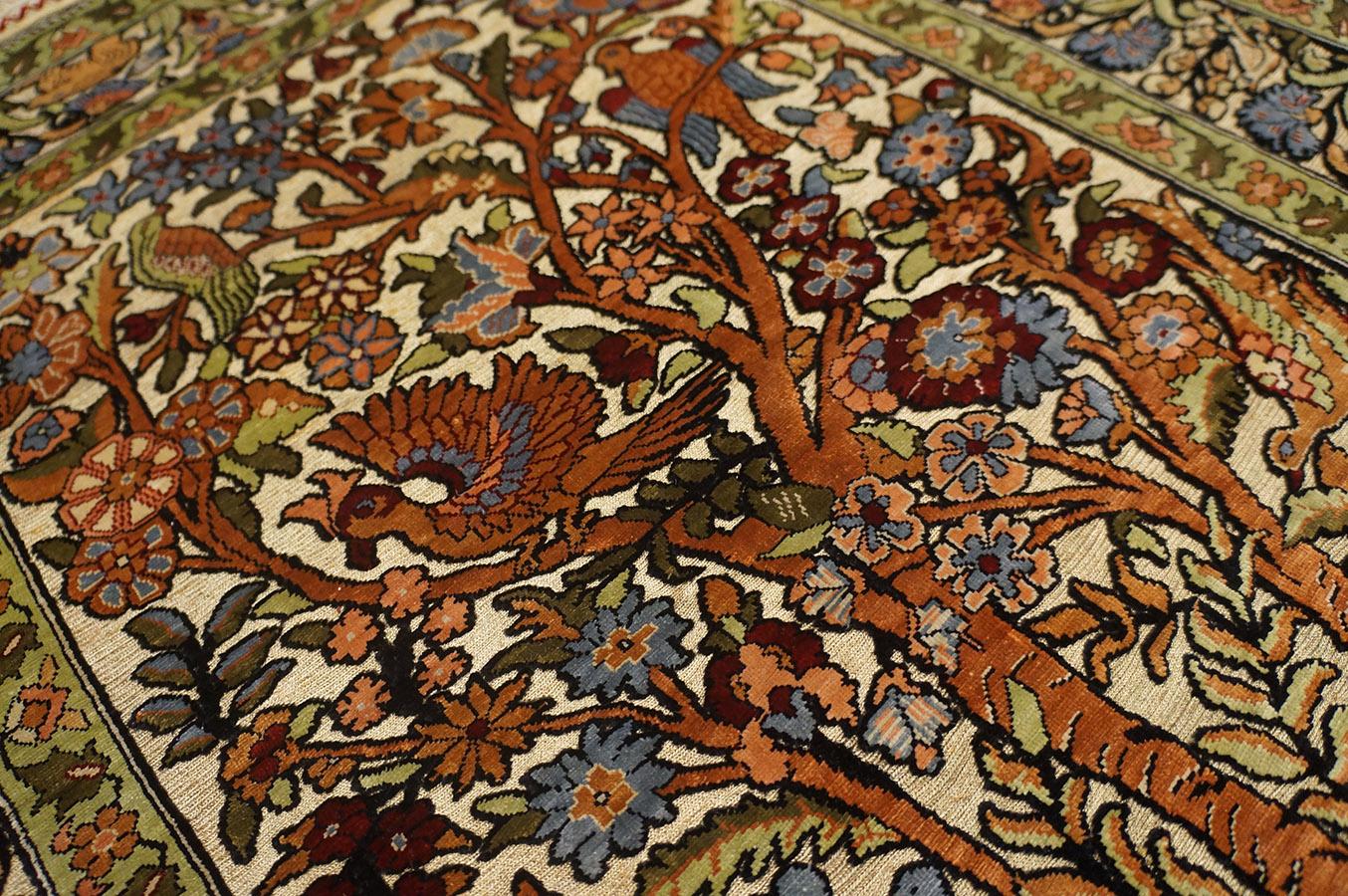Mid  20th Century Silk Turkish Hereke Carpet ( 2' x 3' - 60 x 90 cm ) For Sale 2