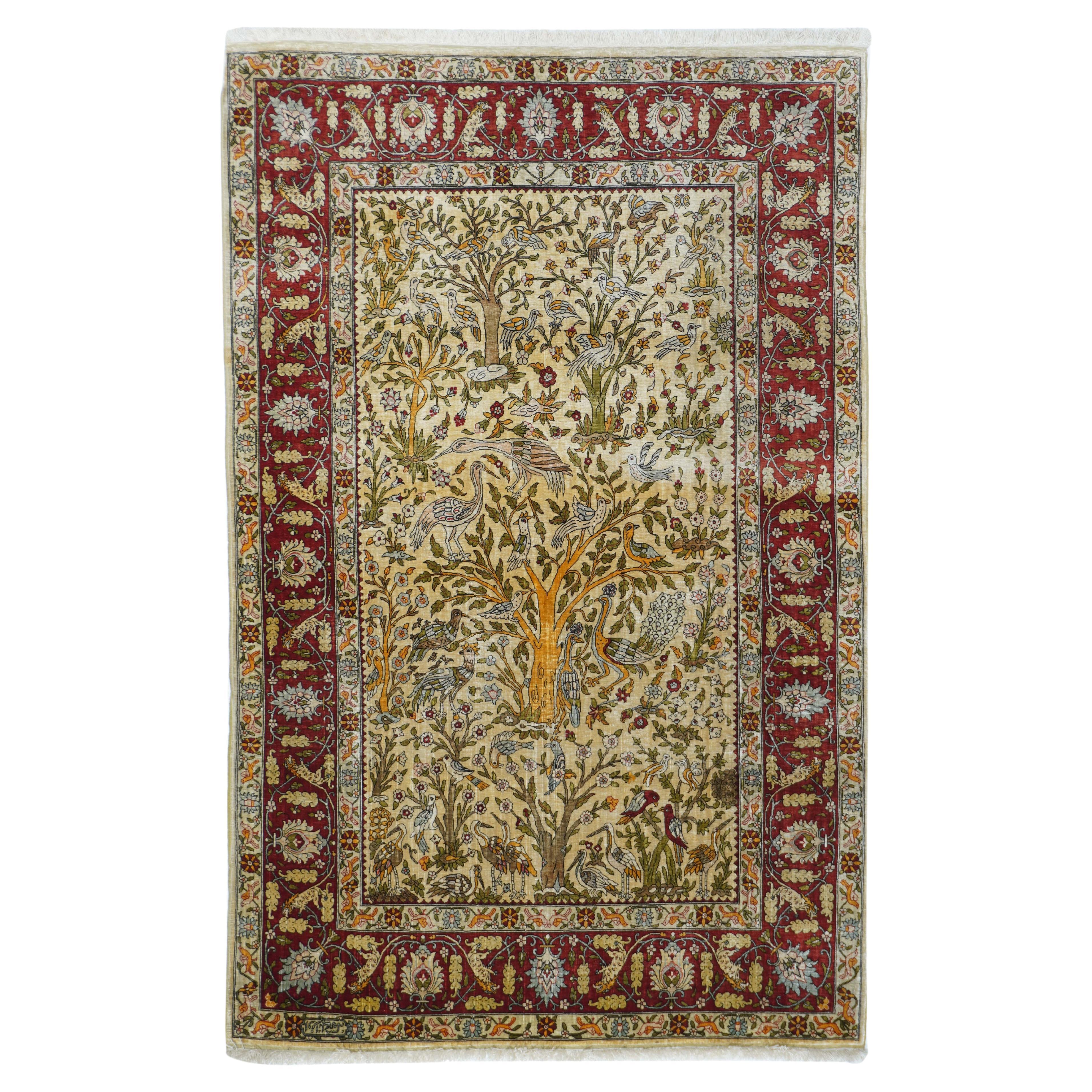 Antiker türkischer Hereke-Teppich aus Seide