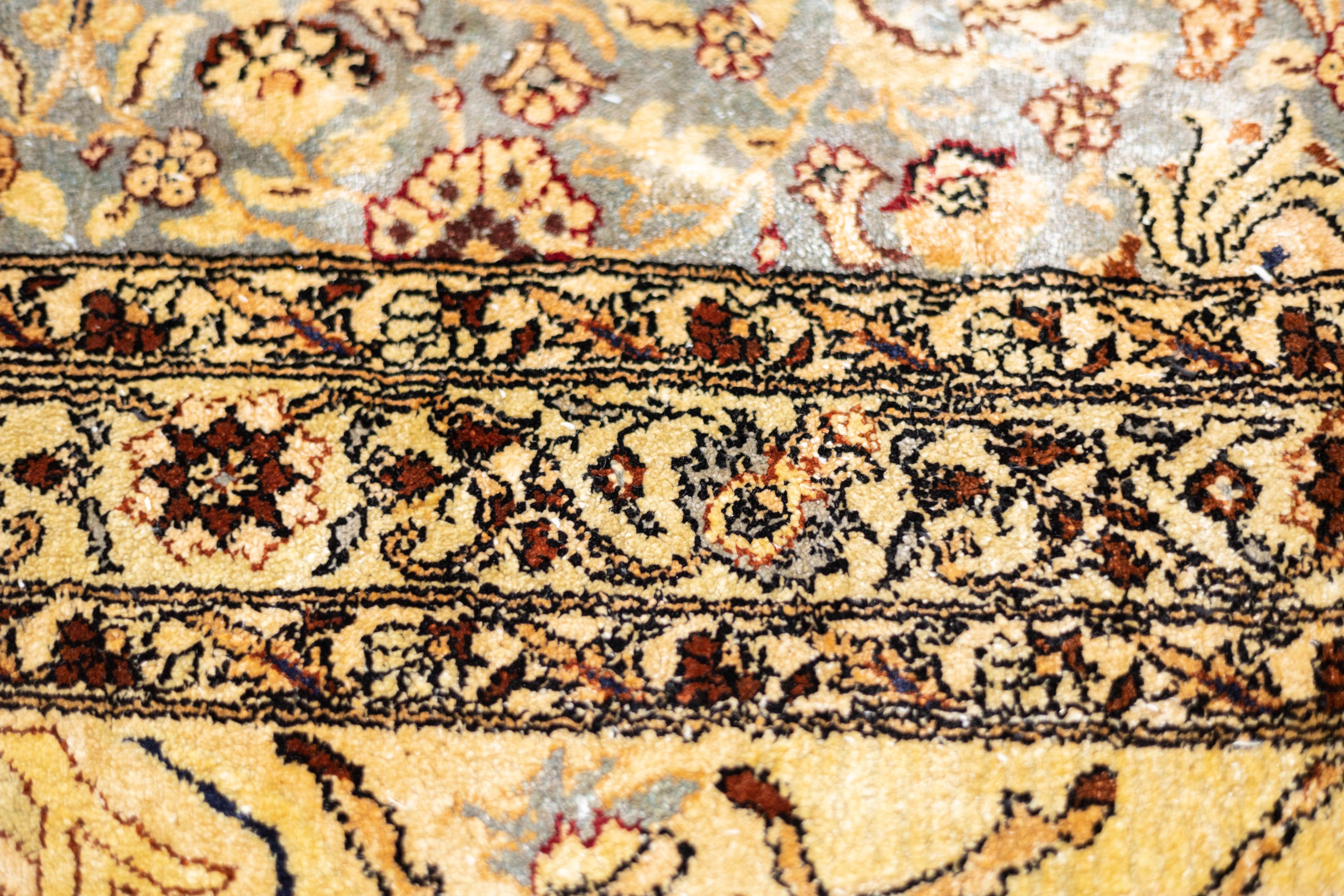 Tapis antique turc Hereke 6'10